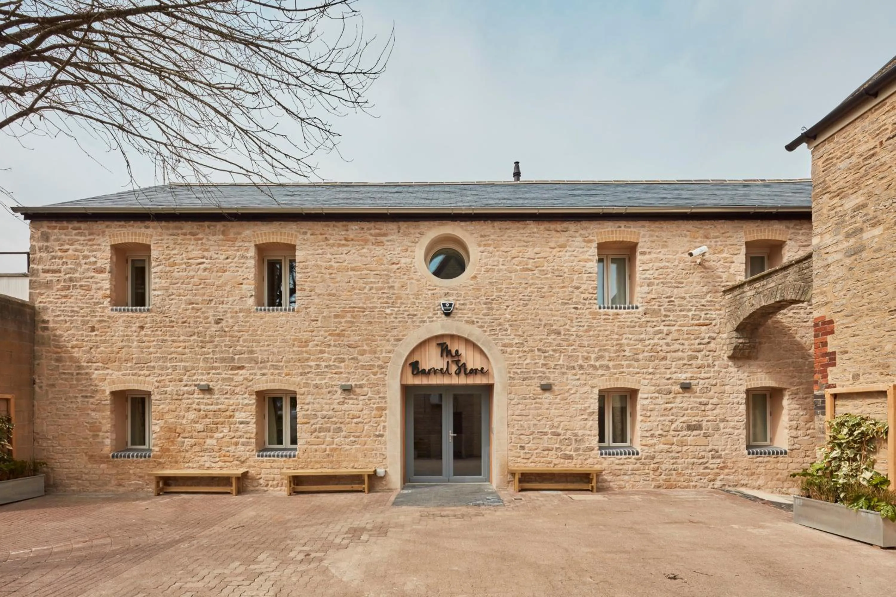 Facade/entrance in The Barrel Store Cirencester
