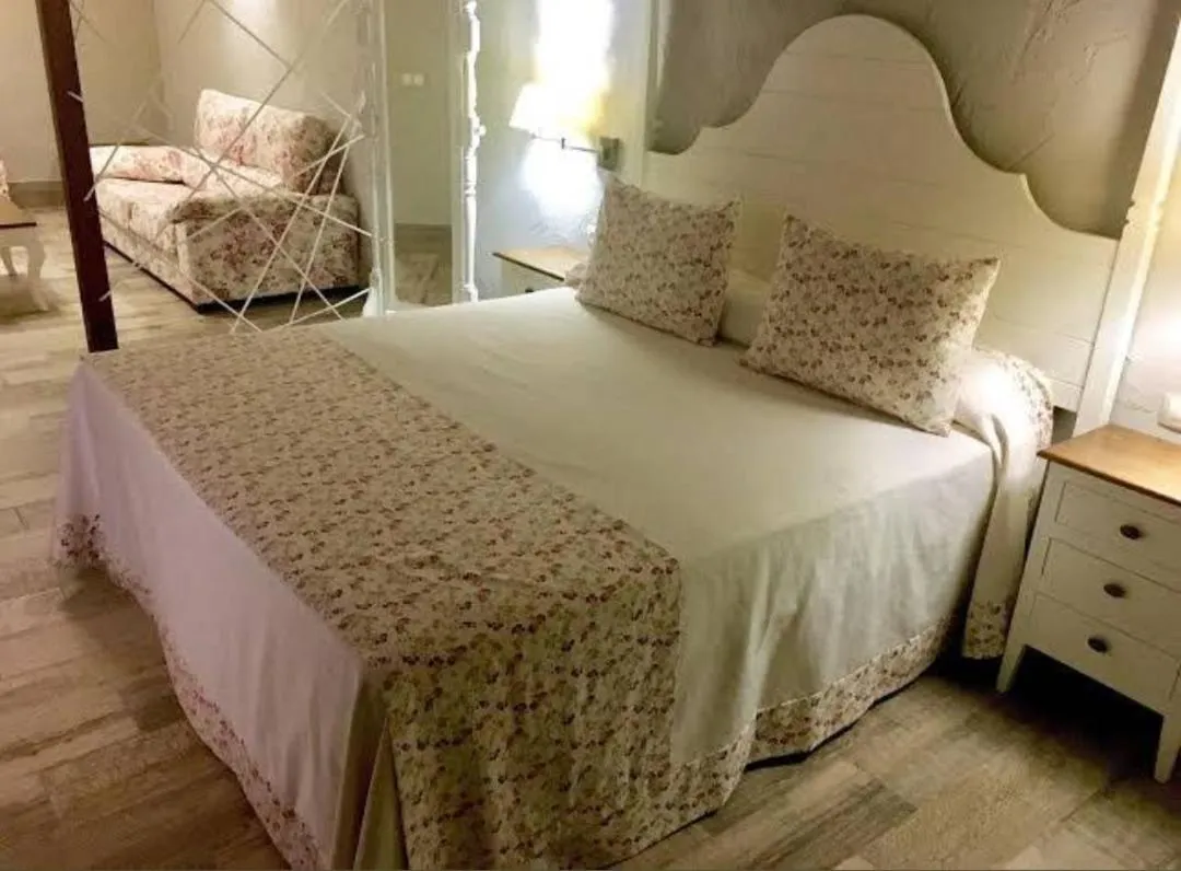 Bed in Suites BELLAHELLIN