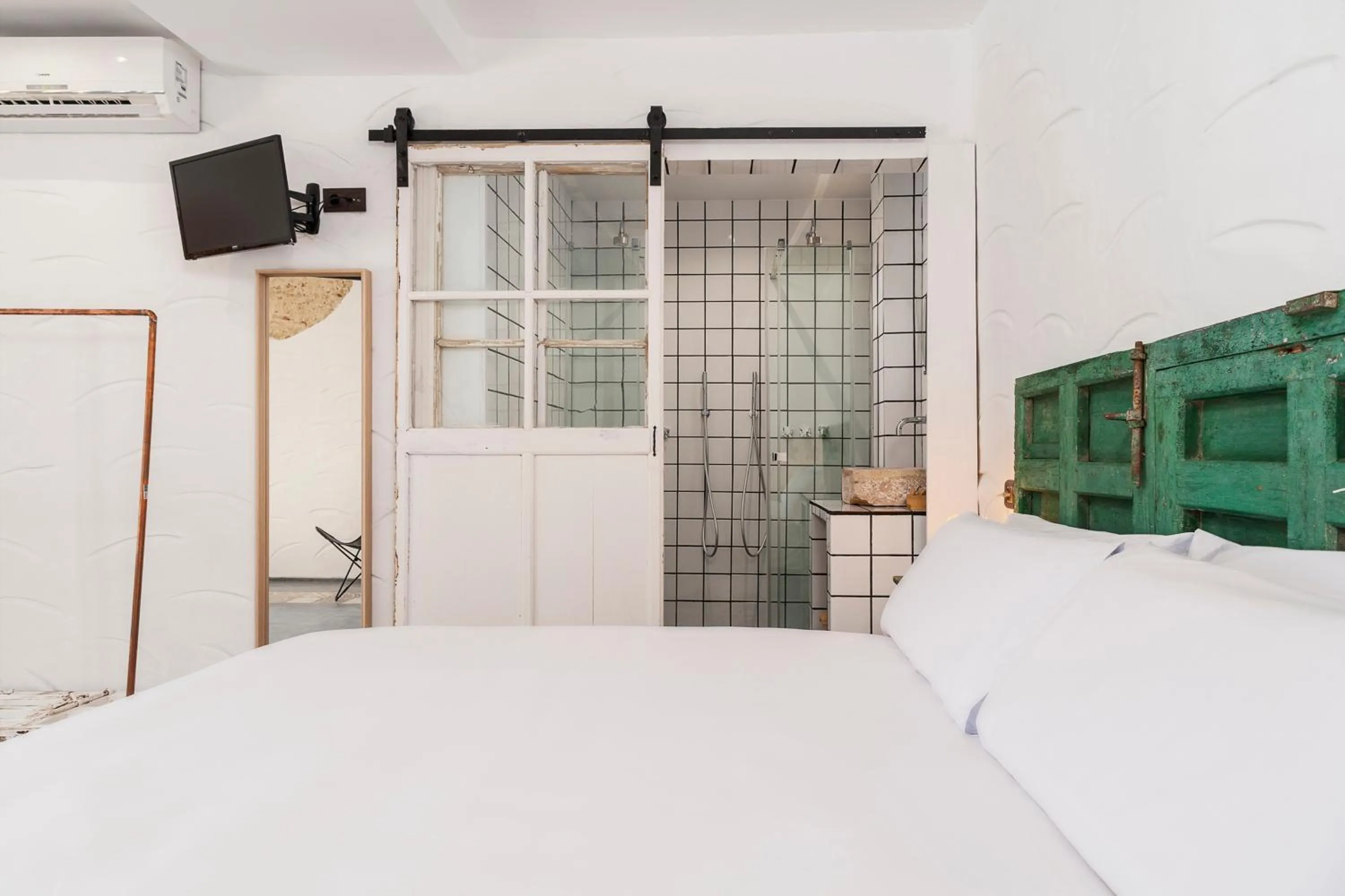 Bed in La Fonda Antigua ADULTS ONLY