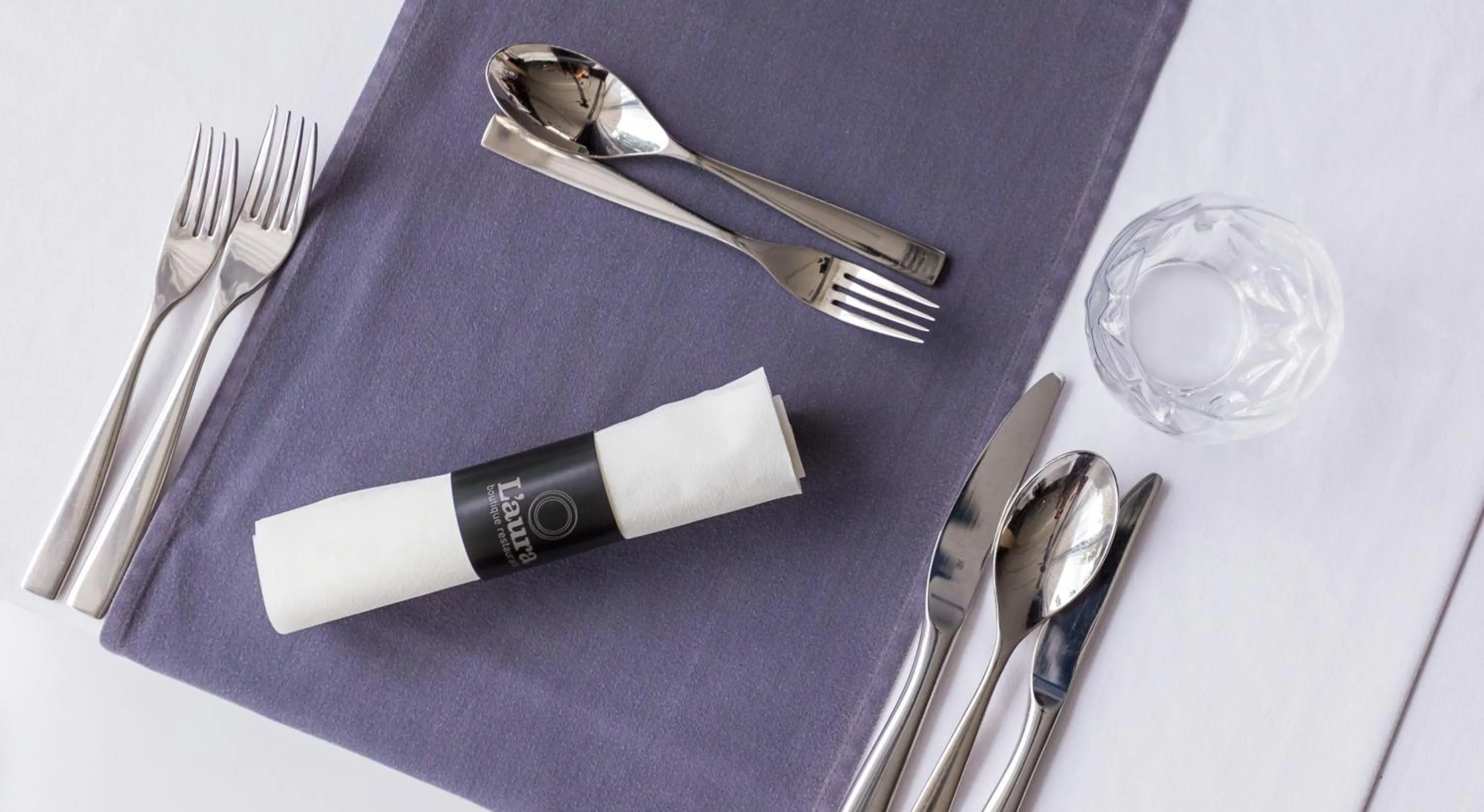 Restaurant/places to eat in Aura Hotel Adults Only