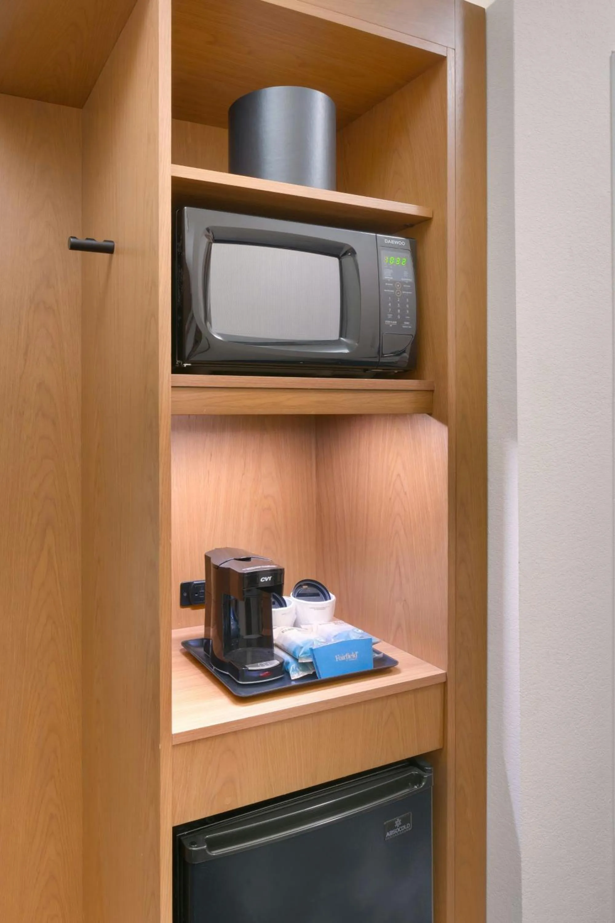 Photo of the whole room in Fairfield Inn & Suites by Marriott Rockport