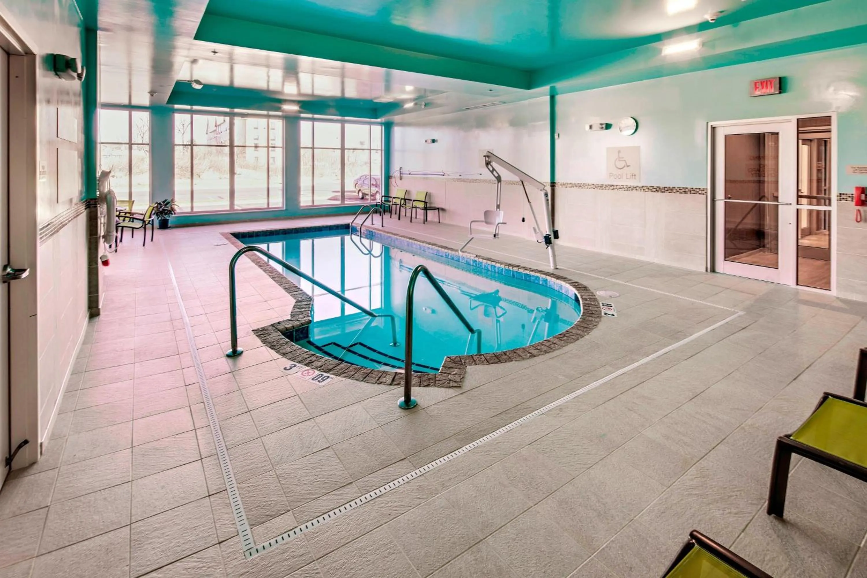 Swimming pool in SpringHill Suites by Marriott Dayton Vandalia