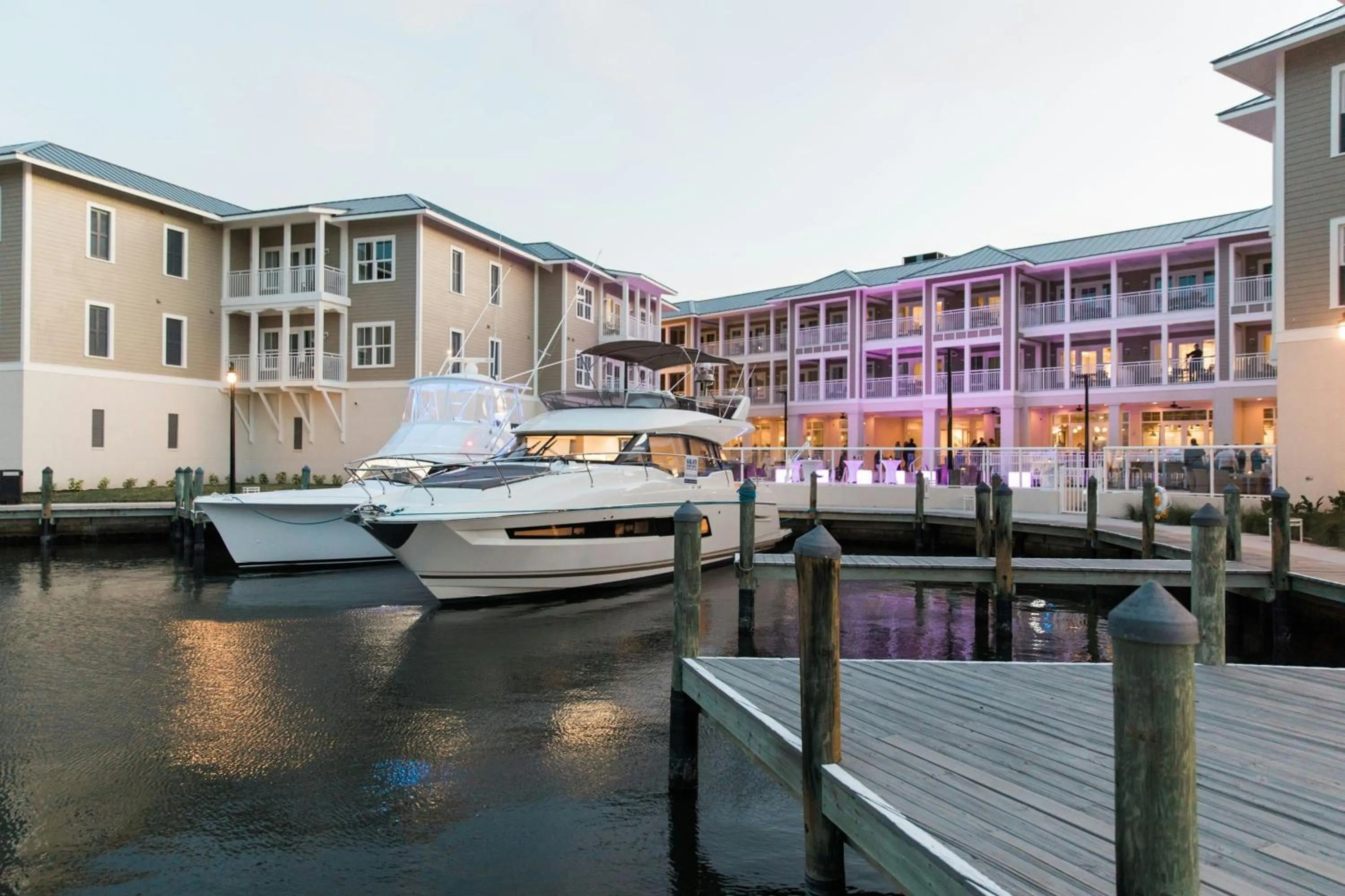 Other in Waterline Villas & Marina, Autograph Collection