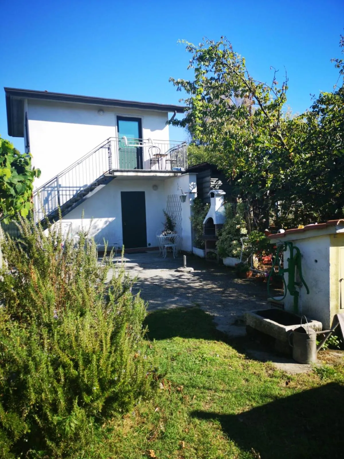 Facade/entrance in Nonna Piera