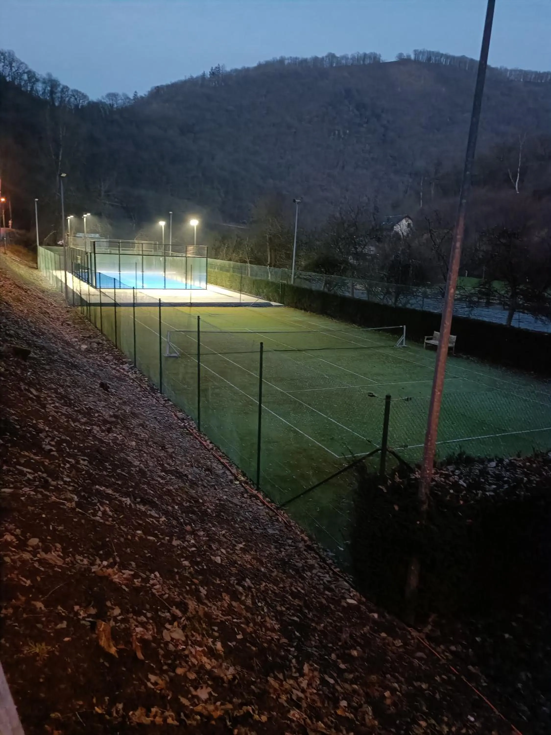 Tennis court in Cocoon Hotel La Rive