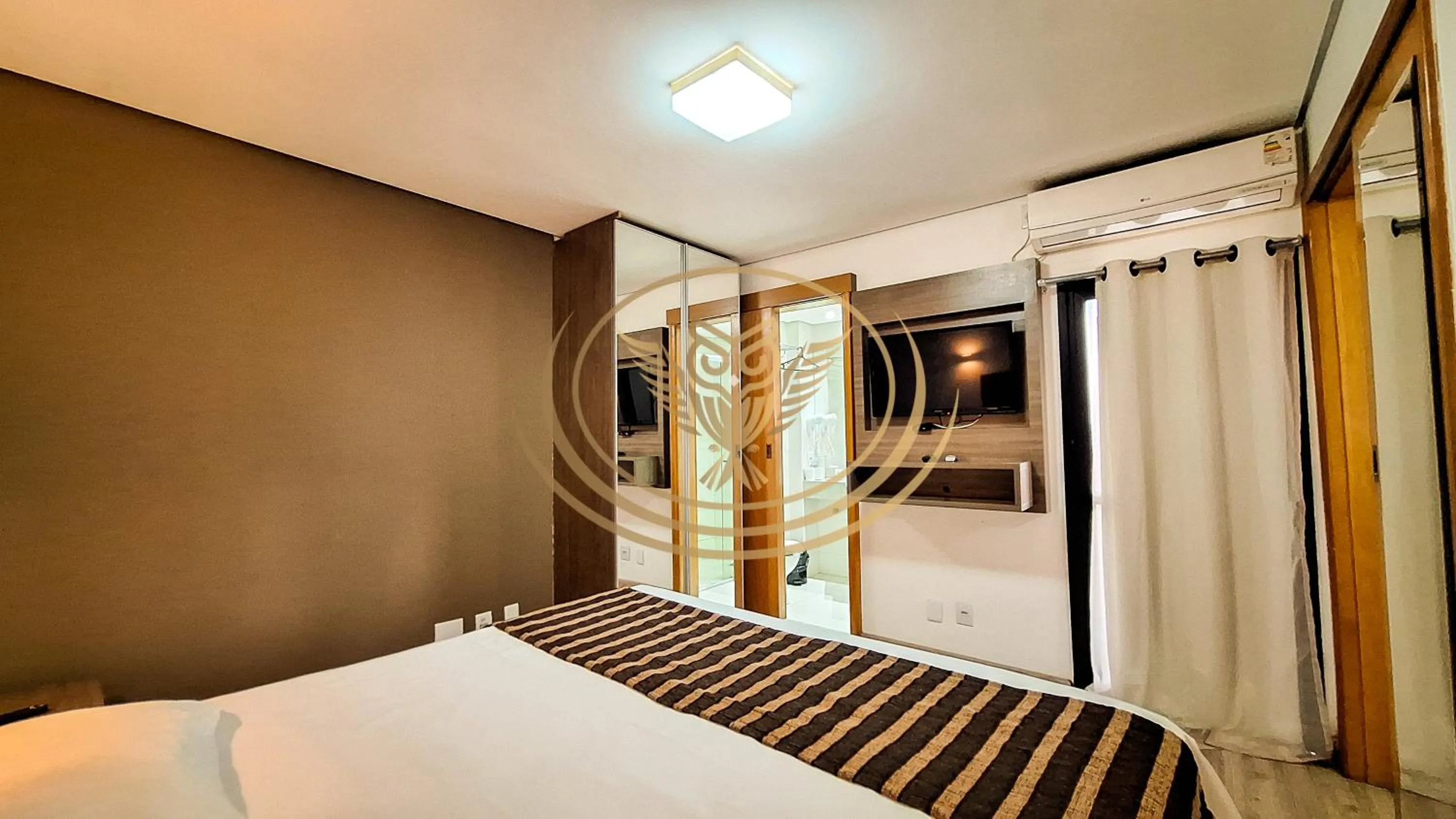 Bed in Coruja Imob - Flat Crystal Place