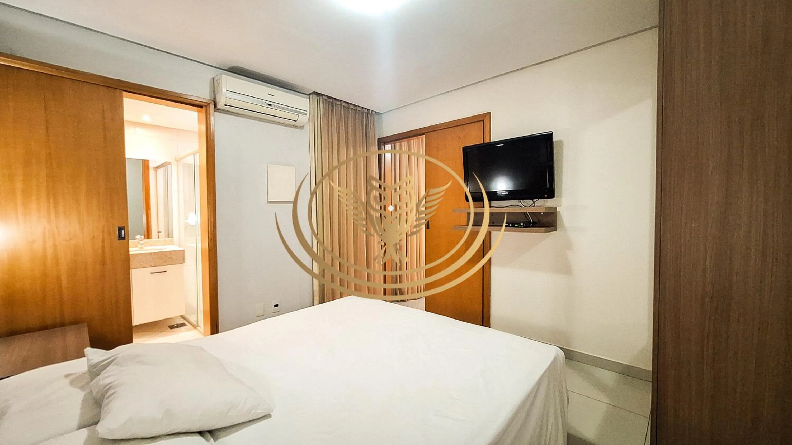 Bed in Coruja Imob - Flat Crystal Place