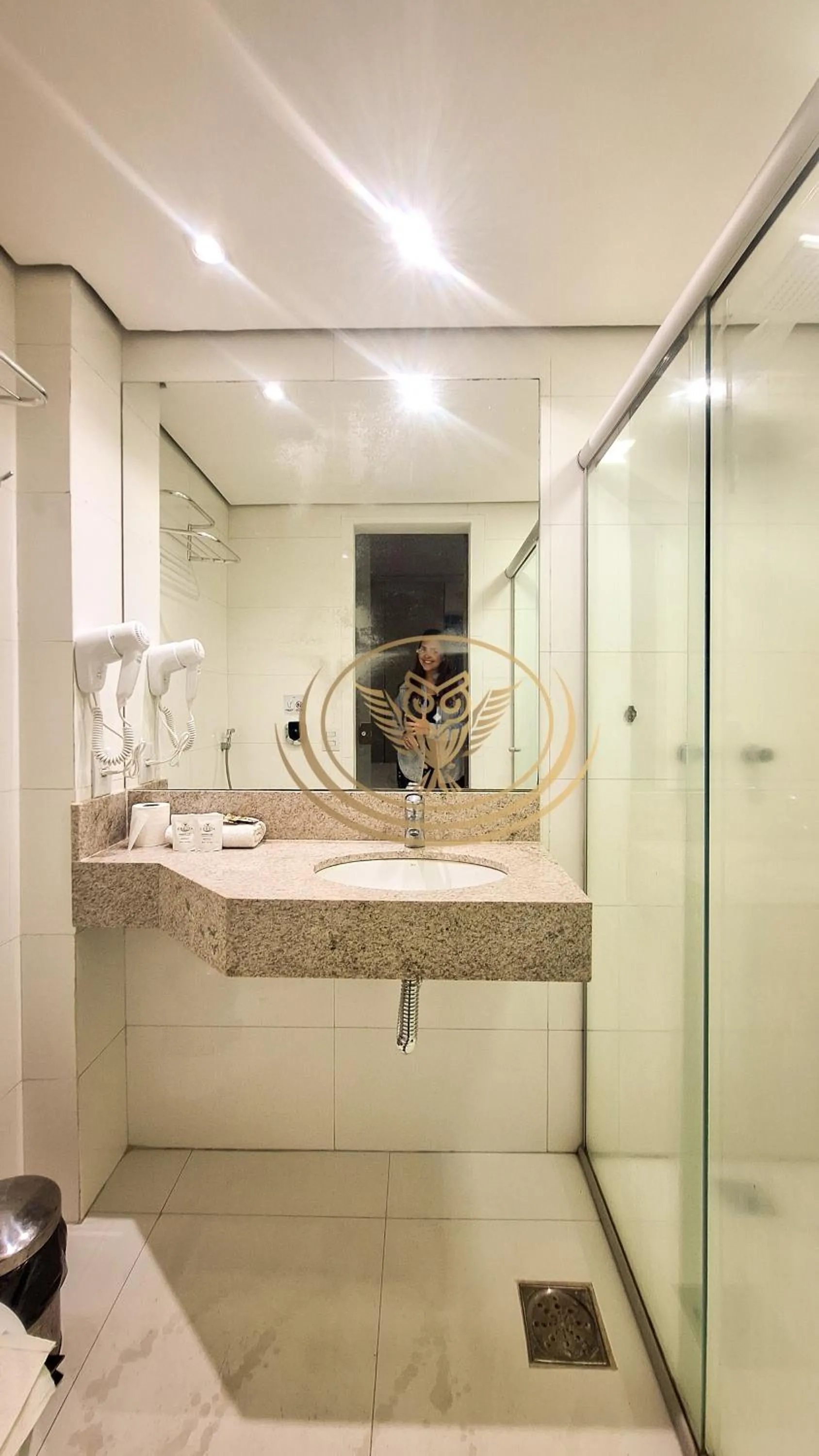 Shower in Coruja Imob - Flat Crystal Place