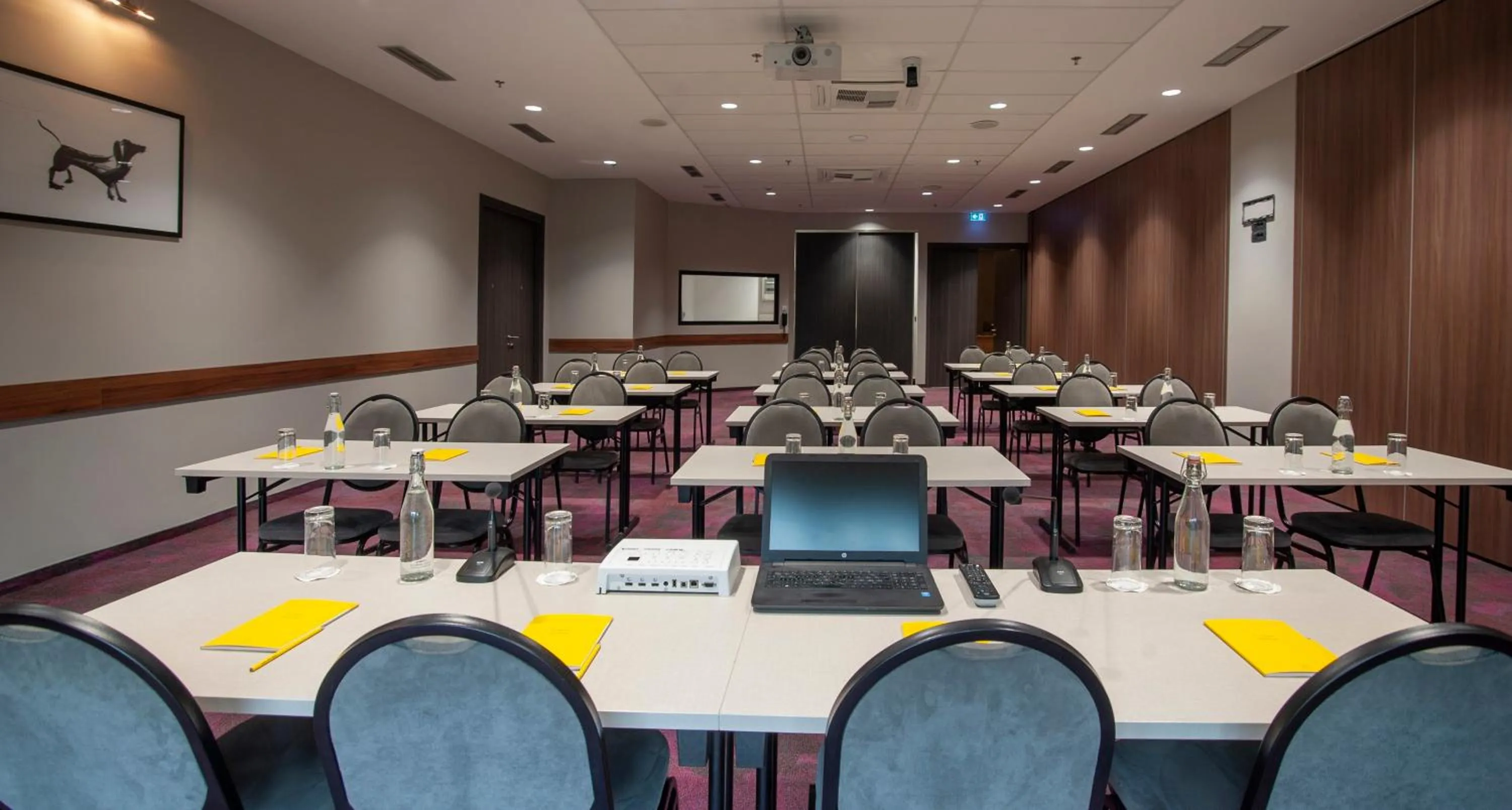 Meeting/conference room in voco - Podgorica by IHG