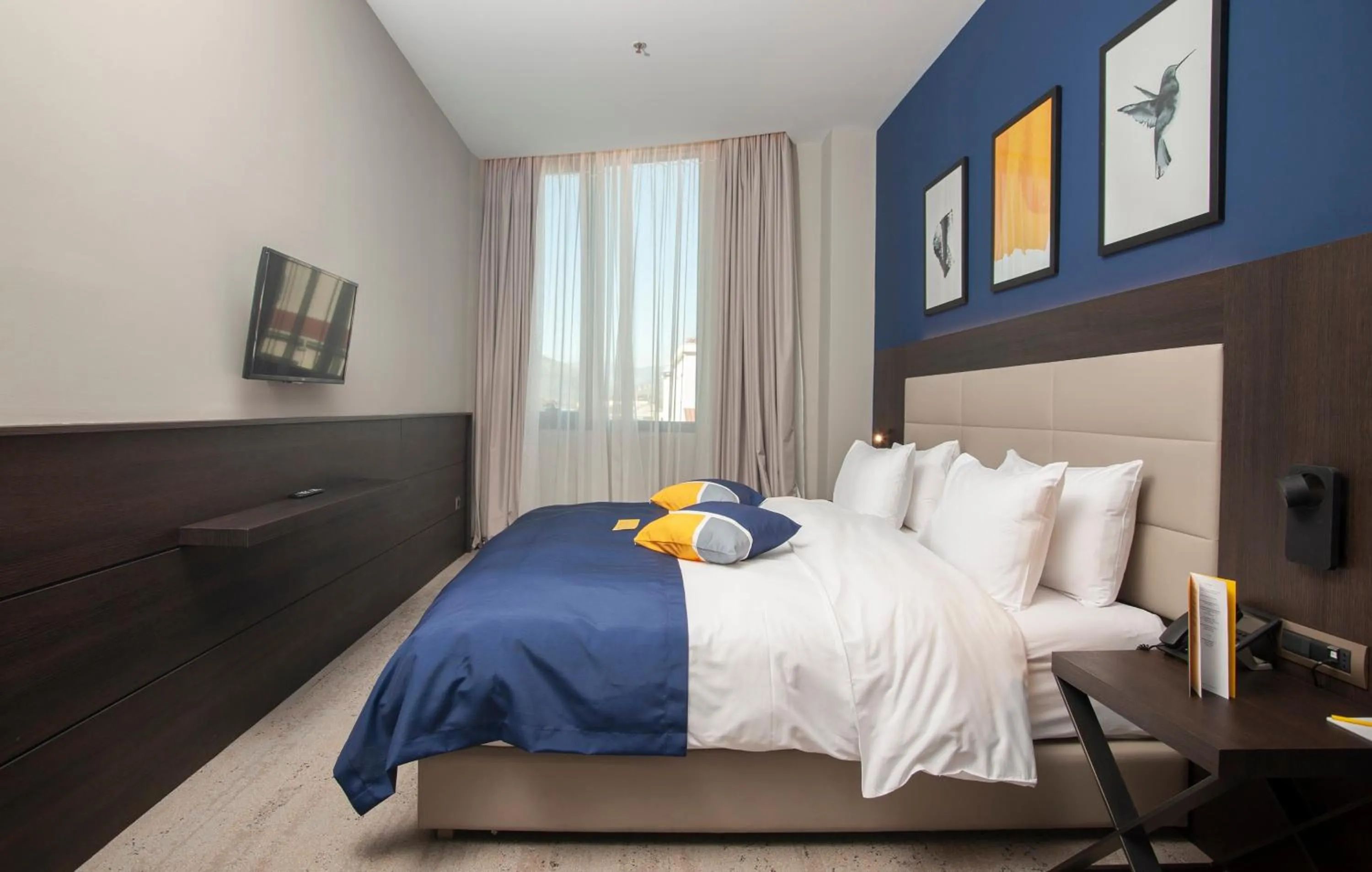 Photo of the whole room, Bed in voco - Podgorica by IHG