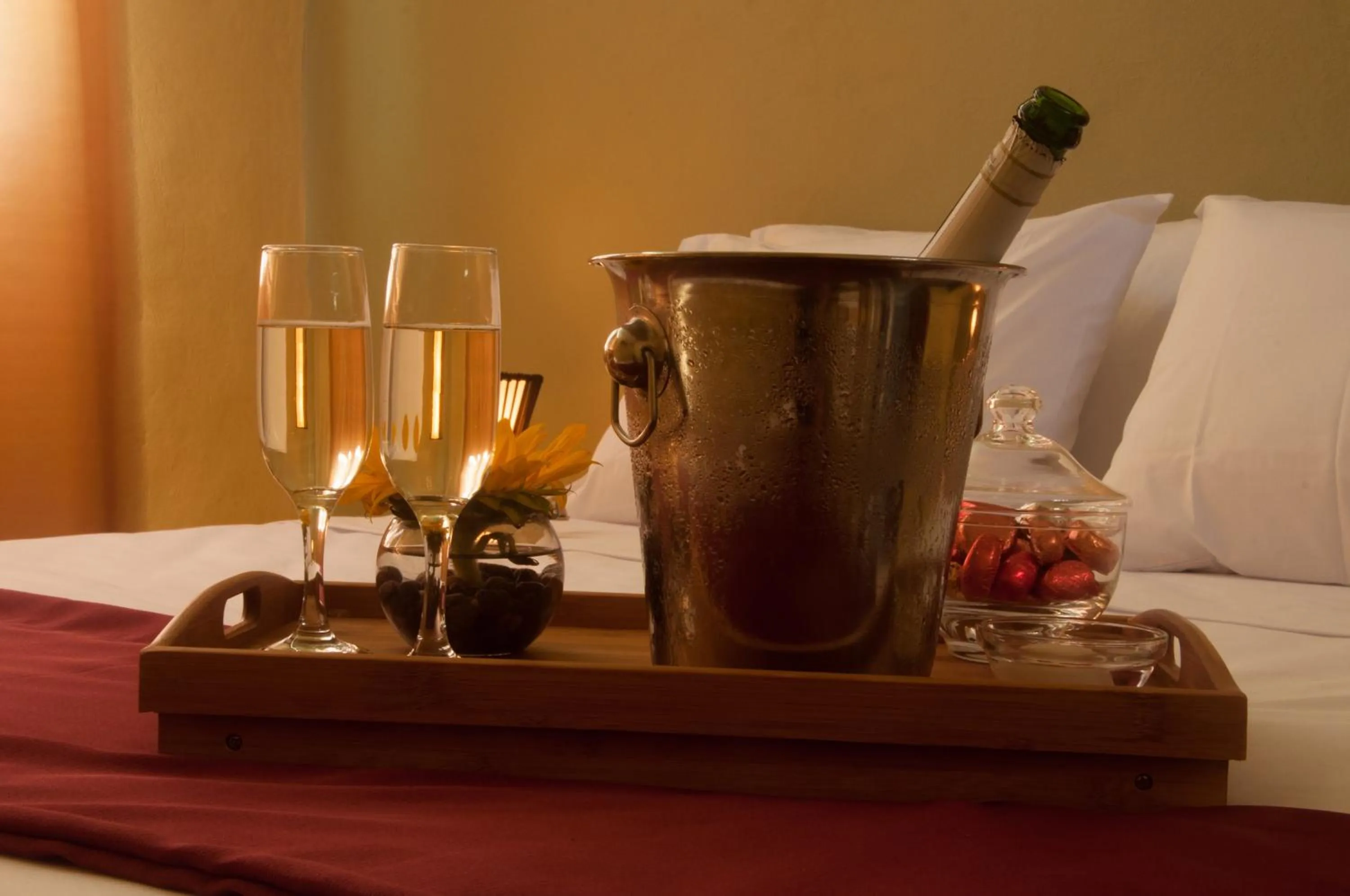 Alcoholic drinks, Bed in Punta Sal Bungalows