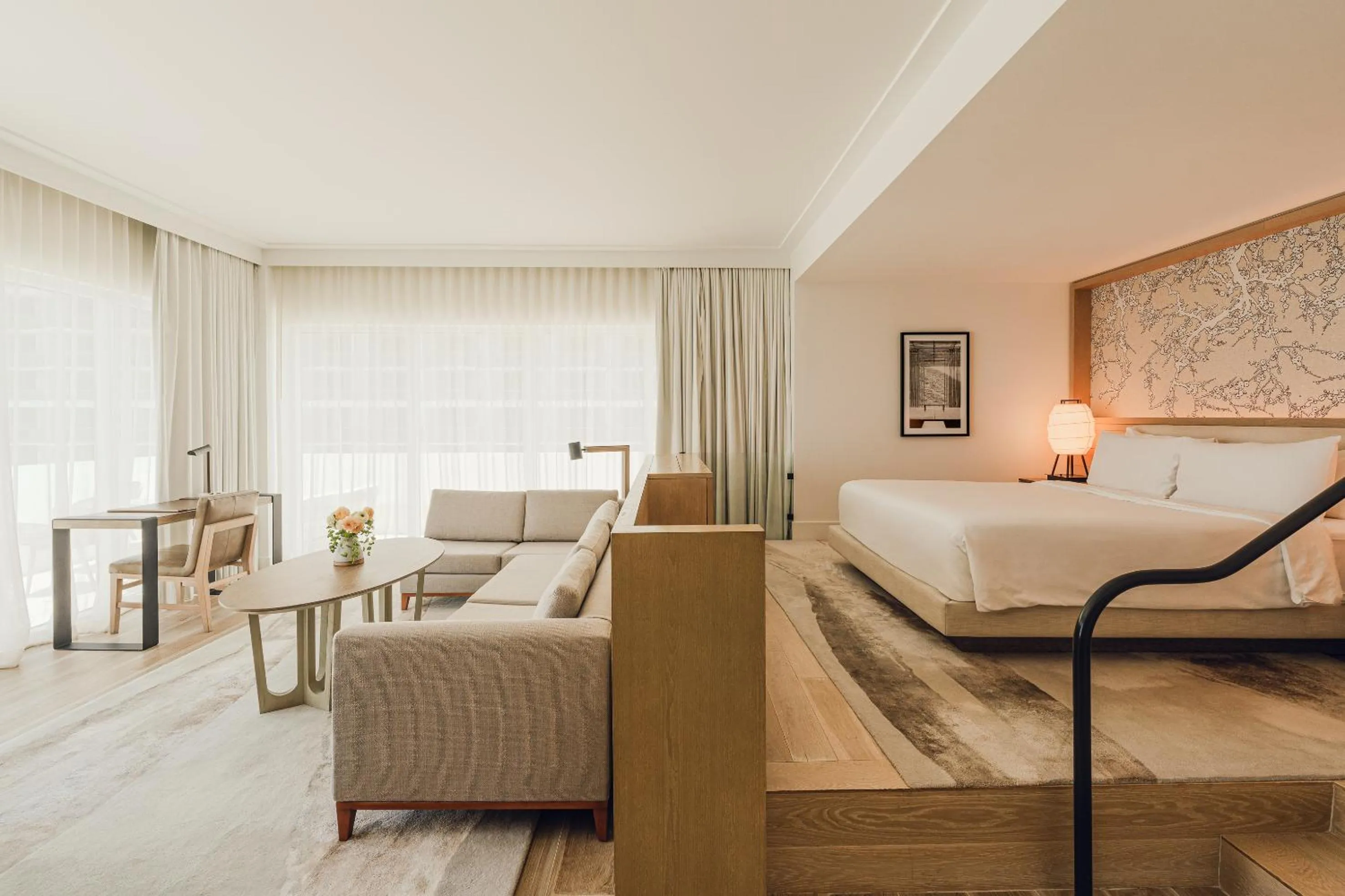 Living room, Bed in Nobu Hotel Miami Beach