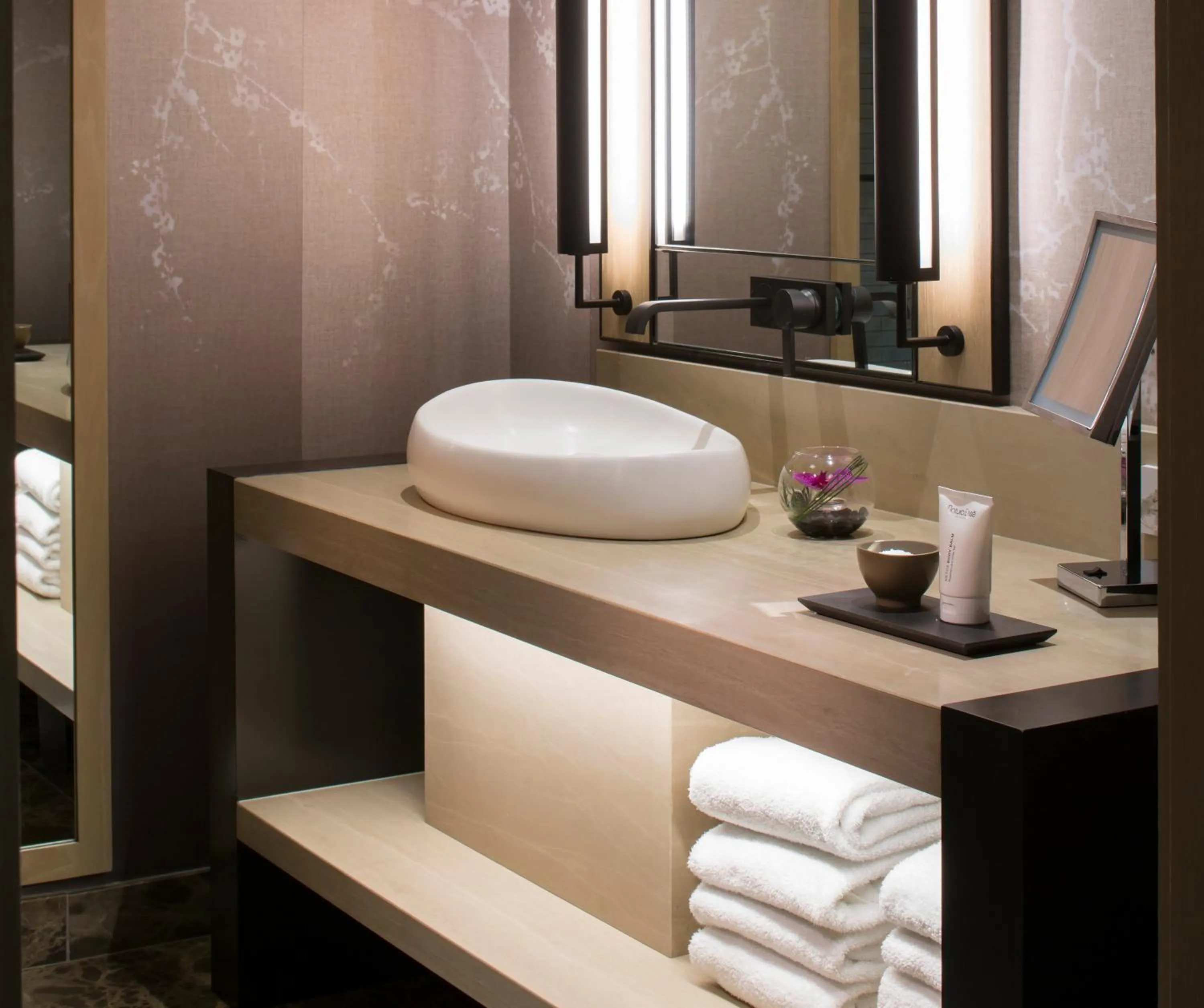 Bathroom in Nobu Hotel Miami Beach