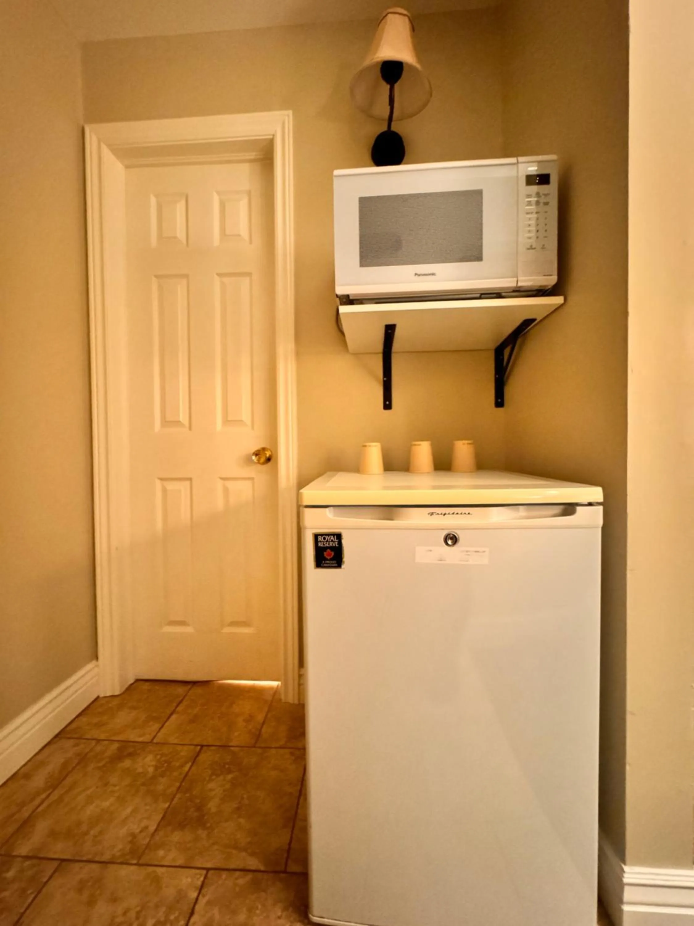 minibar in Fundy Line Motel