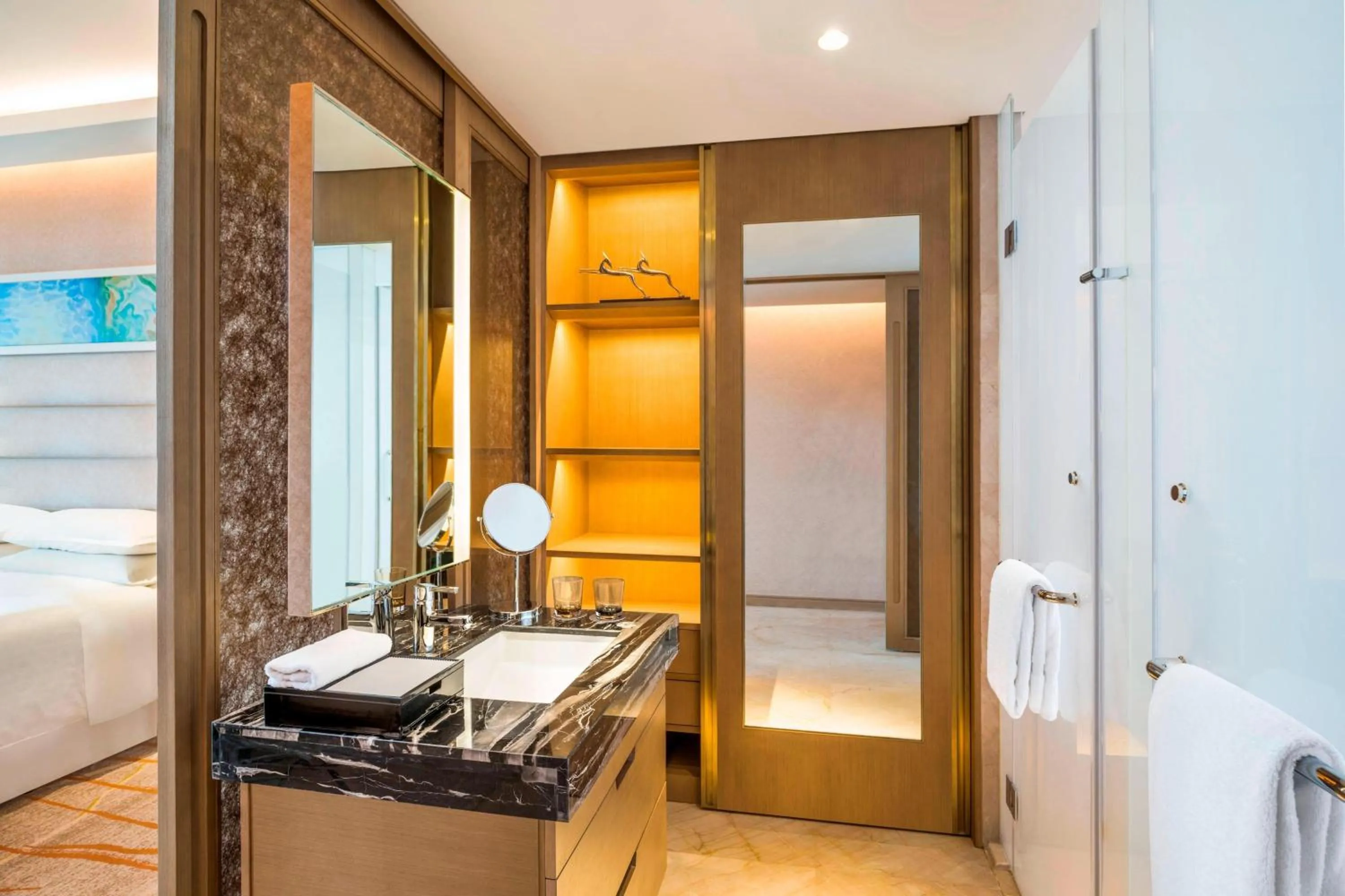 Bathroom, Bed in Sheraton Qingdao West Coast