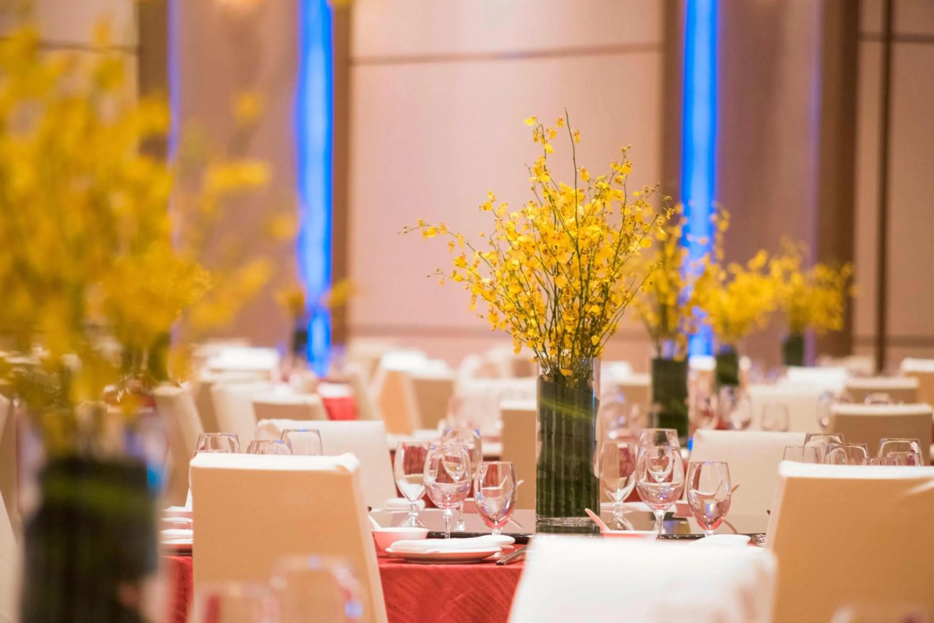Lobby or reception in Sheraton Qingdao West Coast