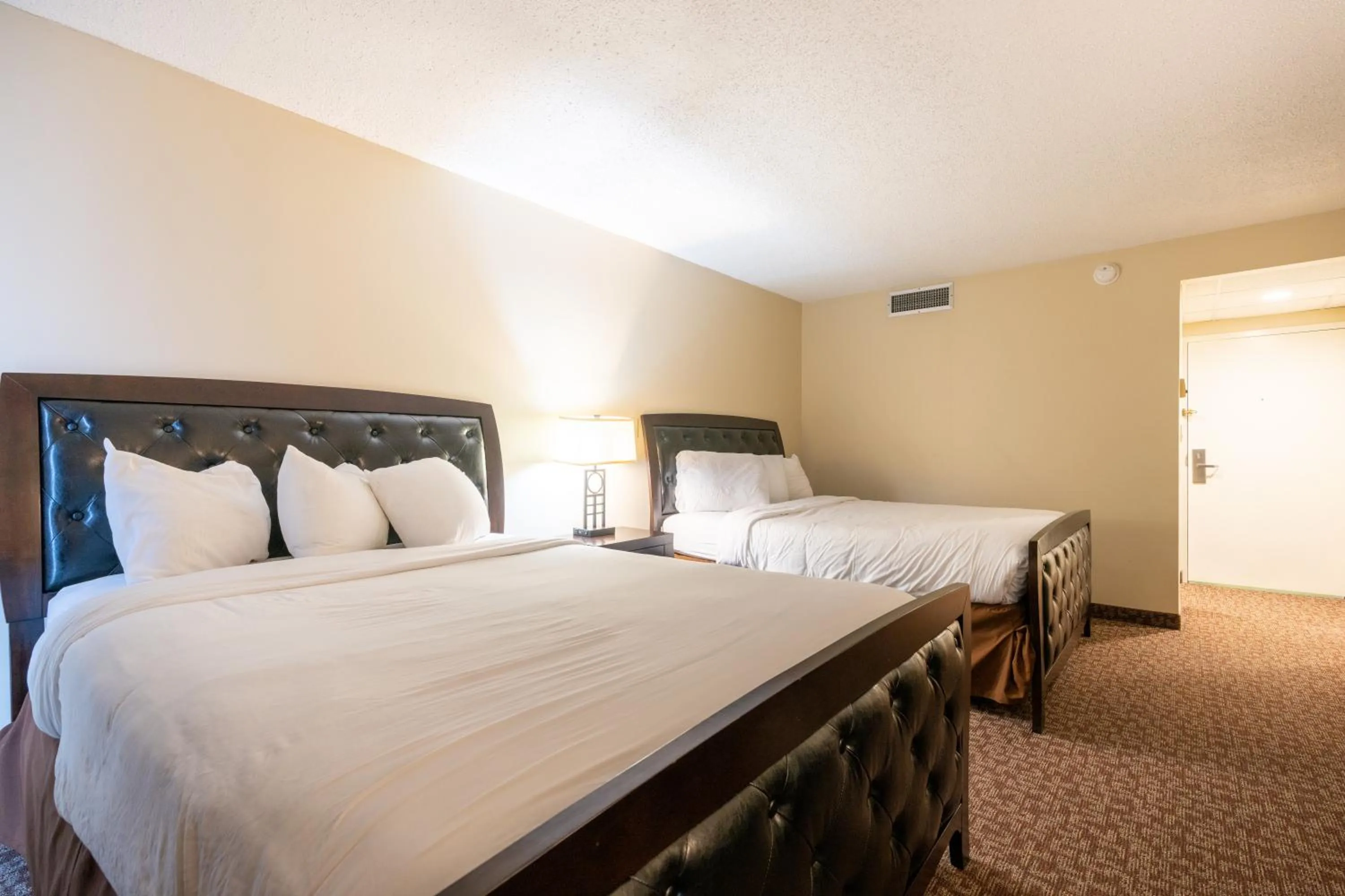 Bed in Altoona Grand Hotel