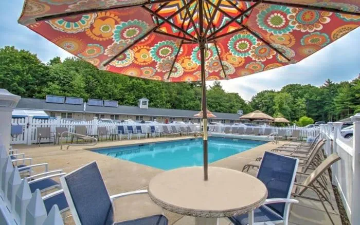 Swimming pool in Wells-Ogunquit Resort Motel & Cottages