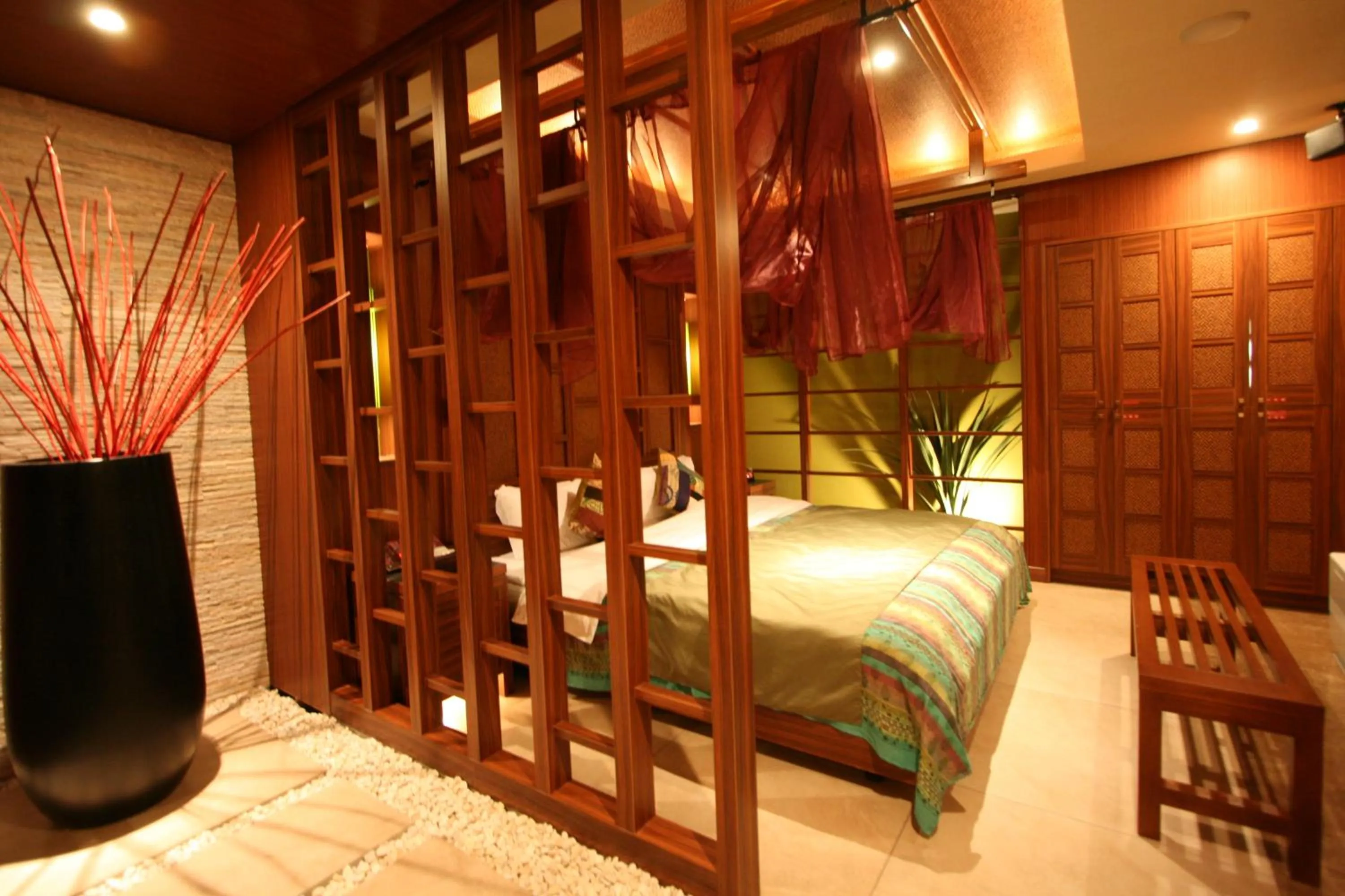 Bedroom, Bed in Hotel Aura Daito (Adult Only)