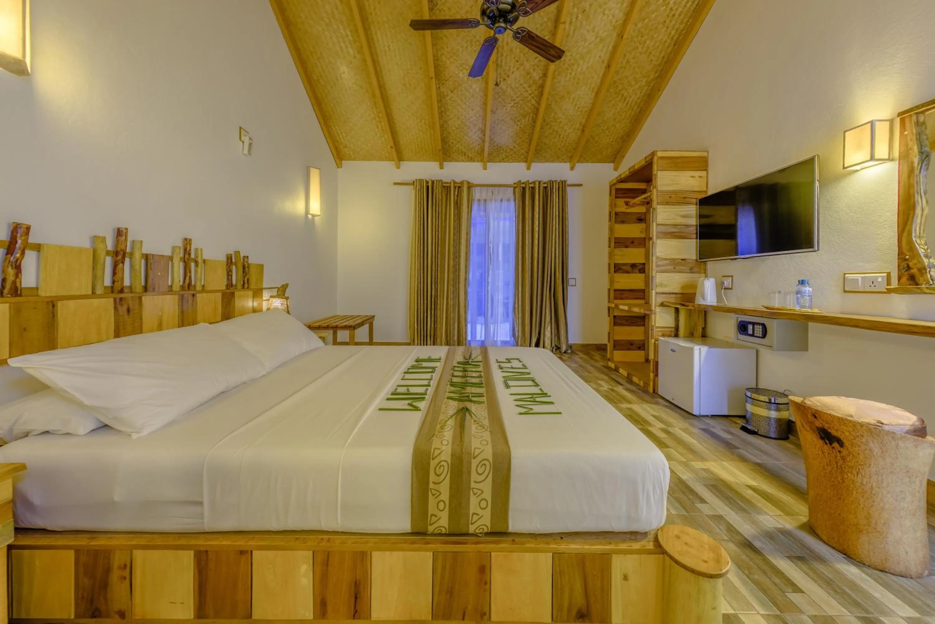 Bedroom, Bed in Ameera Maldives
