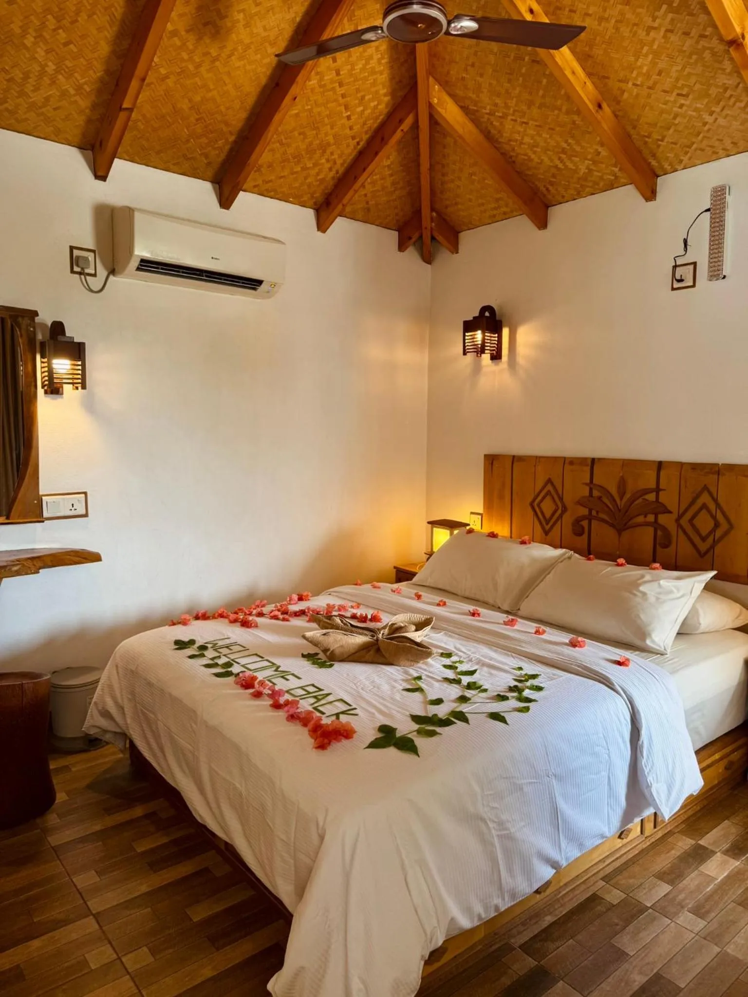 Bed in Ameera Maldives