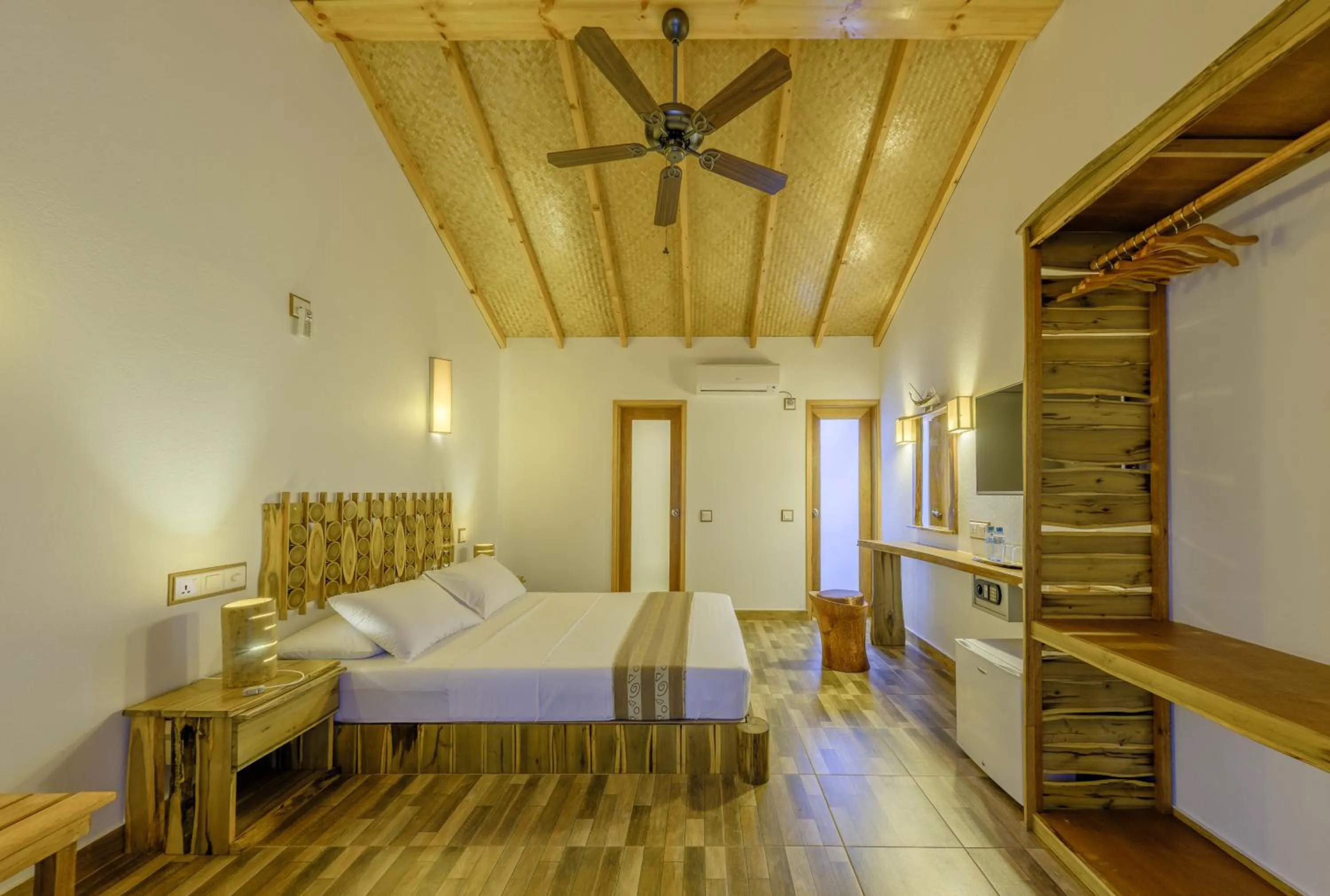 Bedroom, Bed in Ameera Maldives