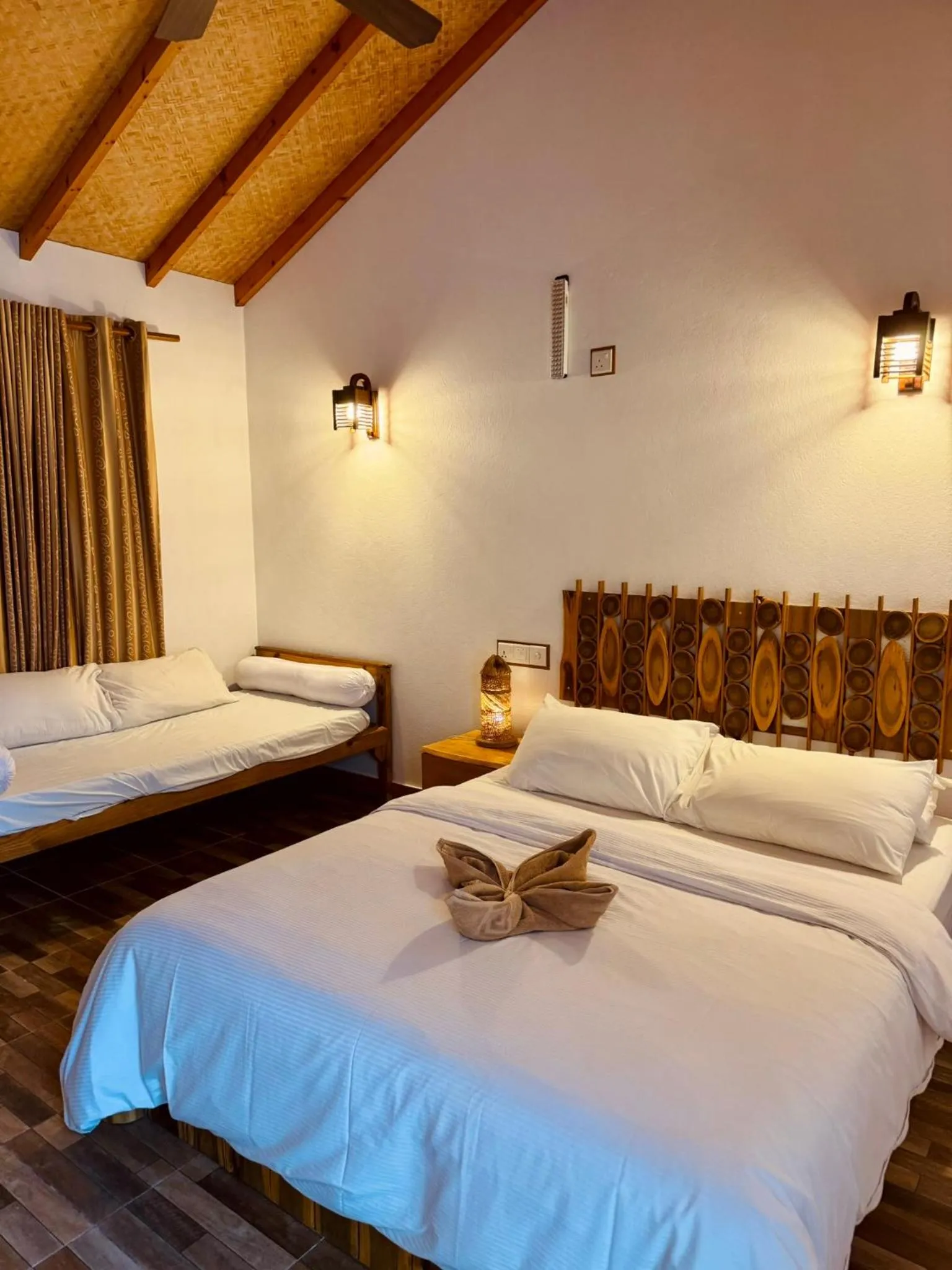 Bed in Ameera Maldives