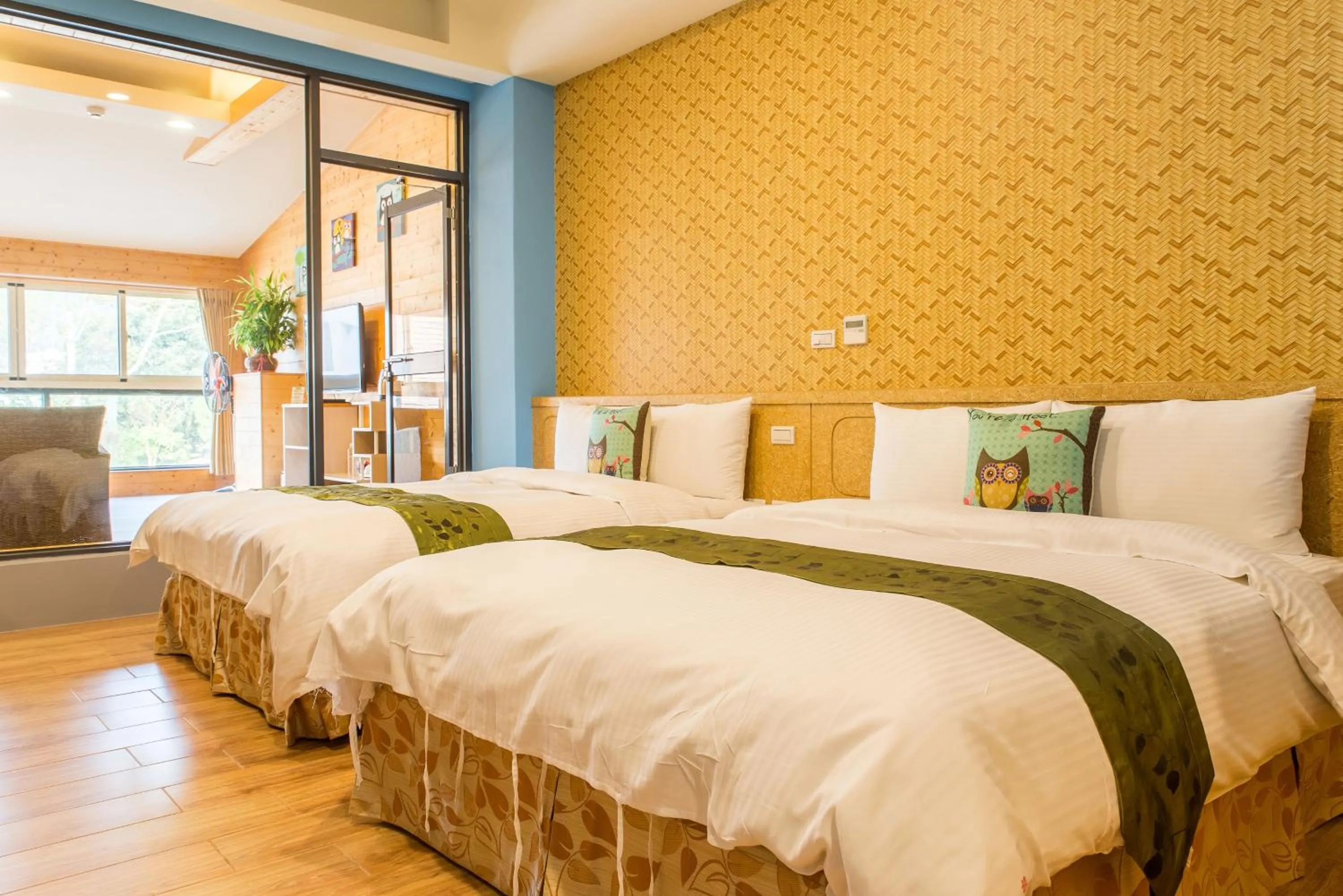 Photo of the whole room, Bed in Yuan Su B&B