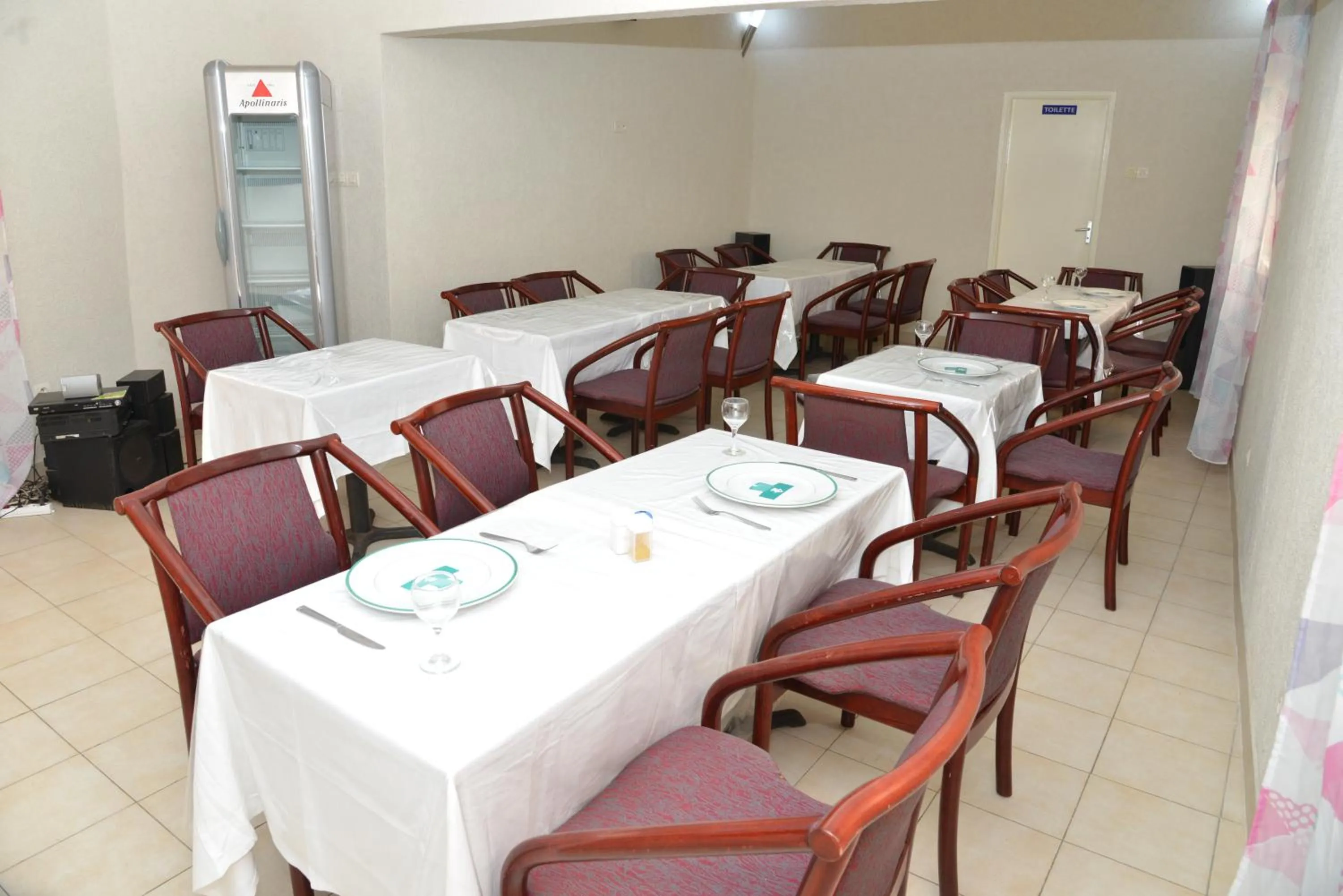 Restaurant/places to eat in Hotel Residence Lobal