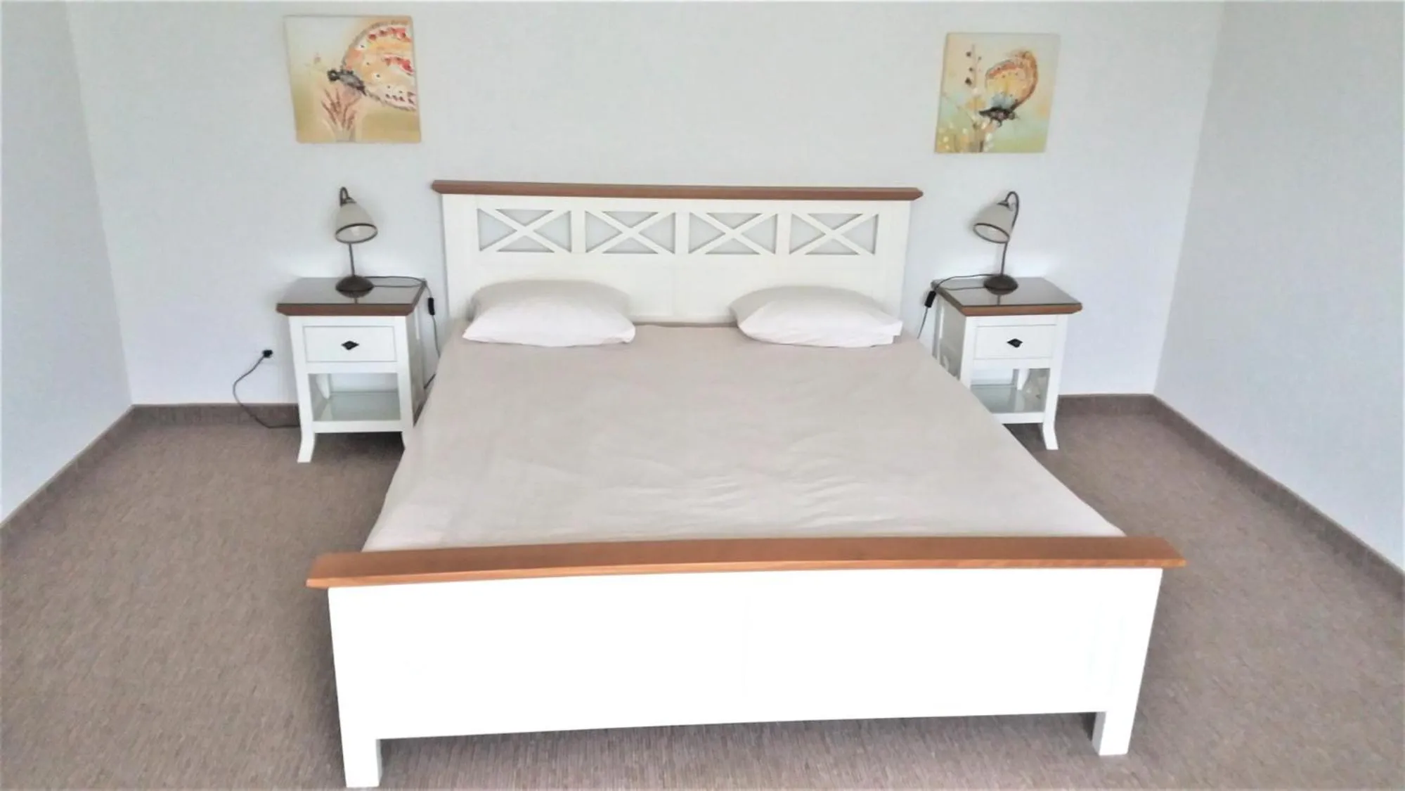 Bed in Hotel Monteoru