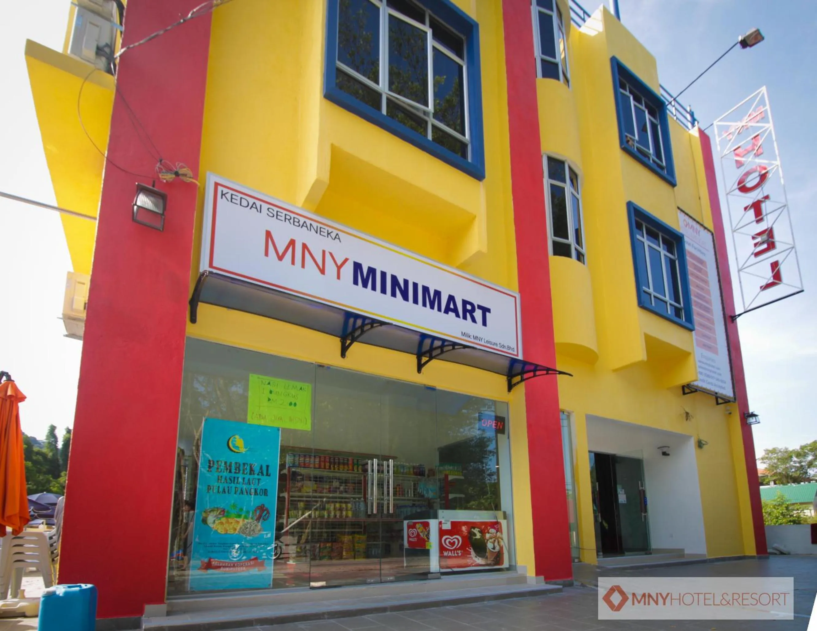 Property building in MNY Hotel & Resort