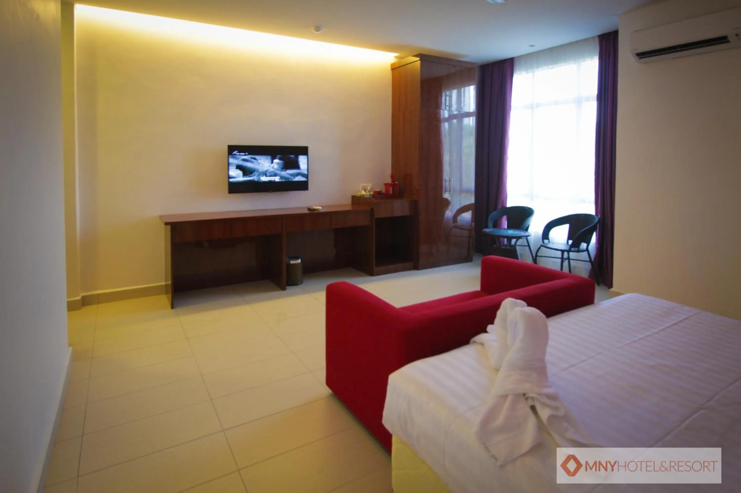 TV and multimedia in MNY Hotel & Resort