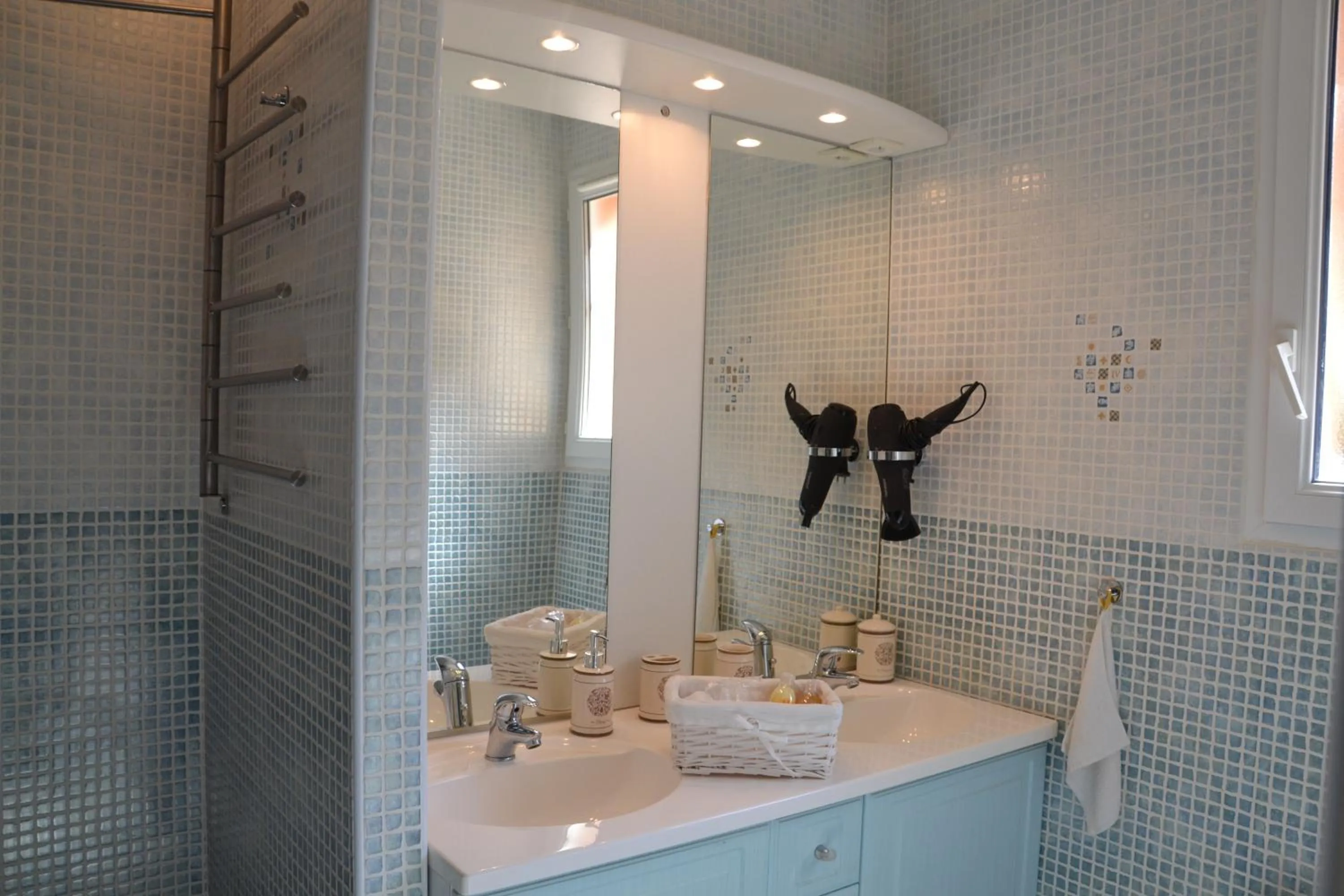 Bathroom in Chez Marc et Jeannick