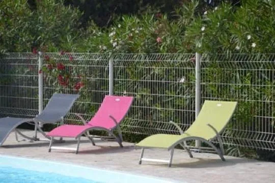 Swimming pool in Chez Marc et Jeannick