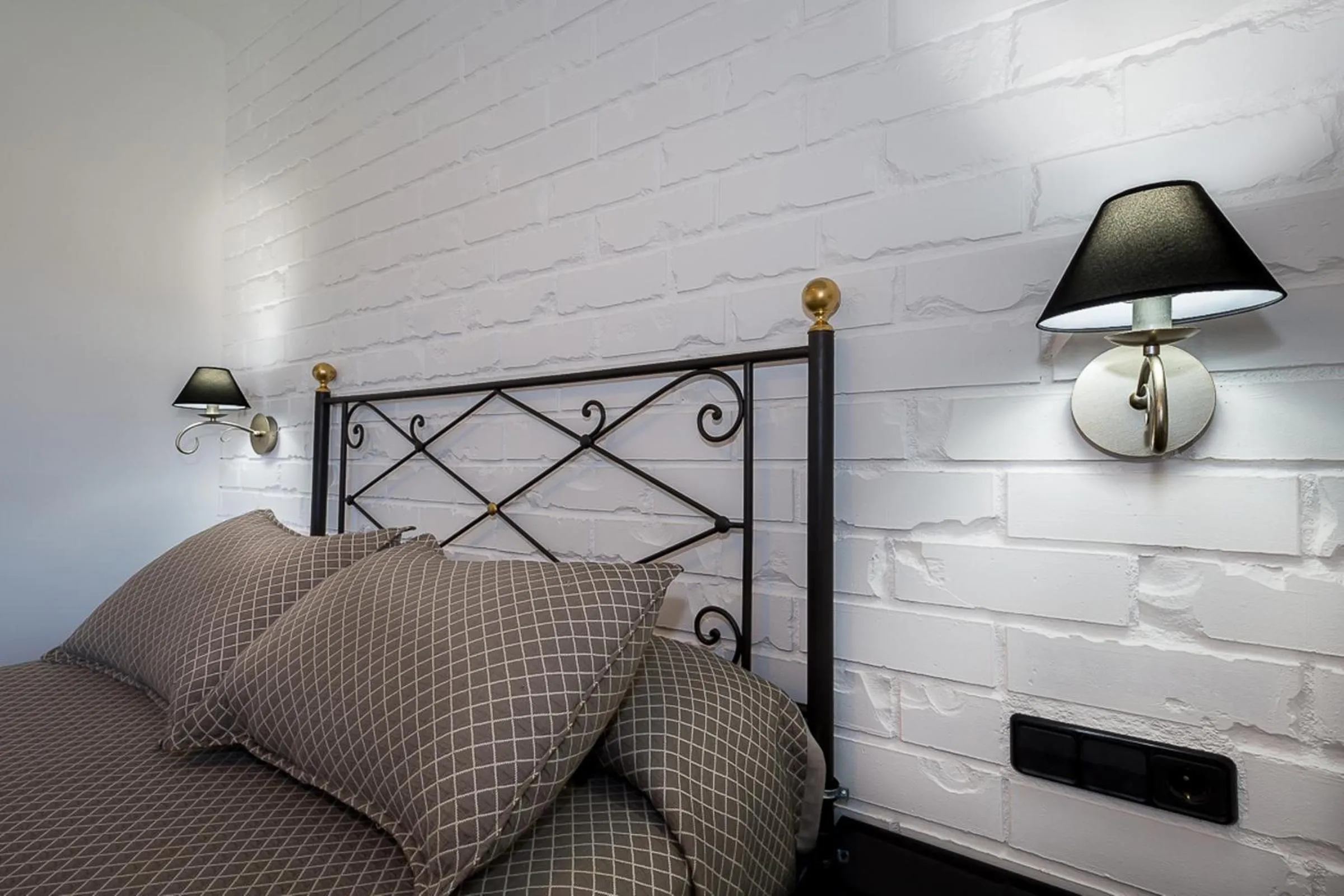 Decorative detail, Bed in Hotel Montmar