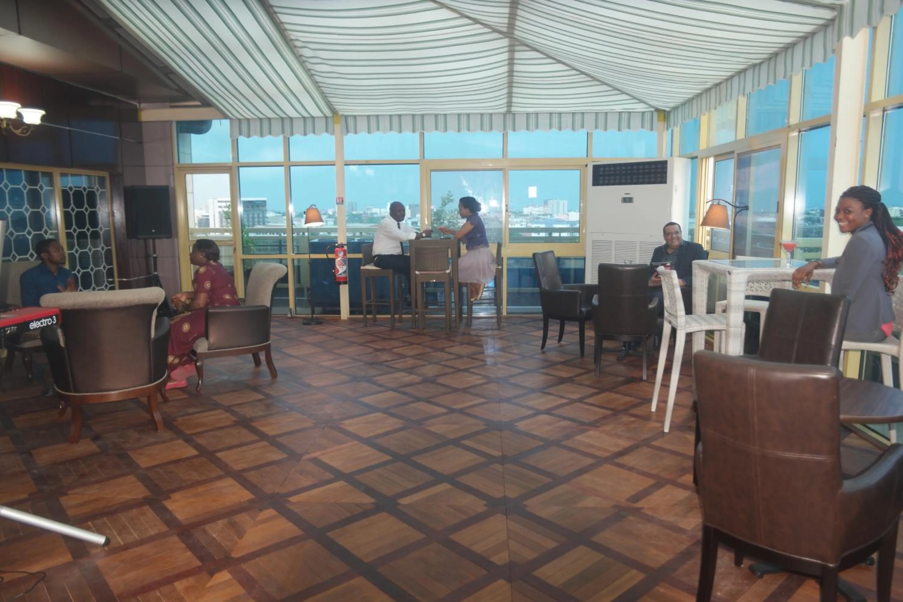 Balcony/Terrace in Noubou International Hotel