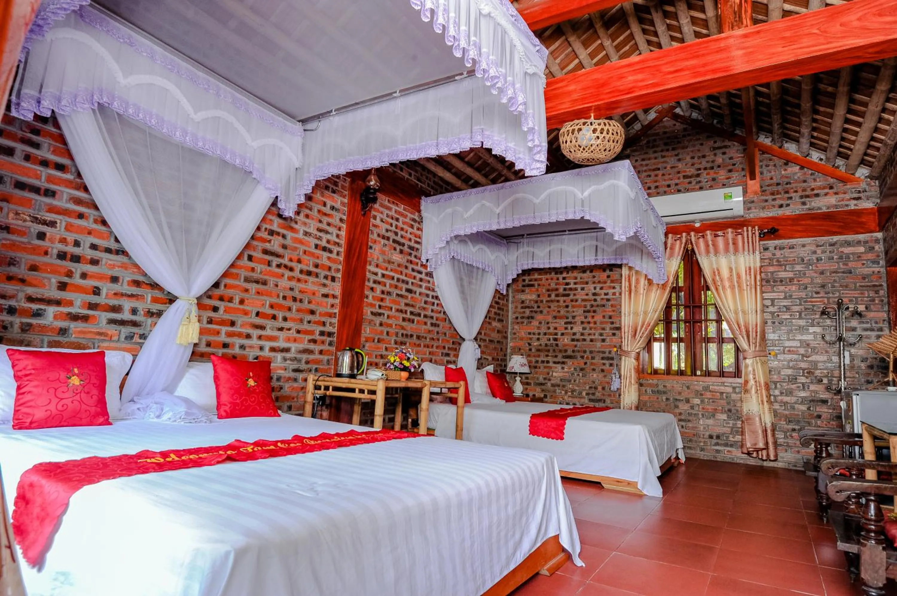 Bed in Tam Coc River View Homestay