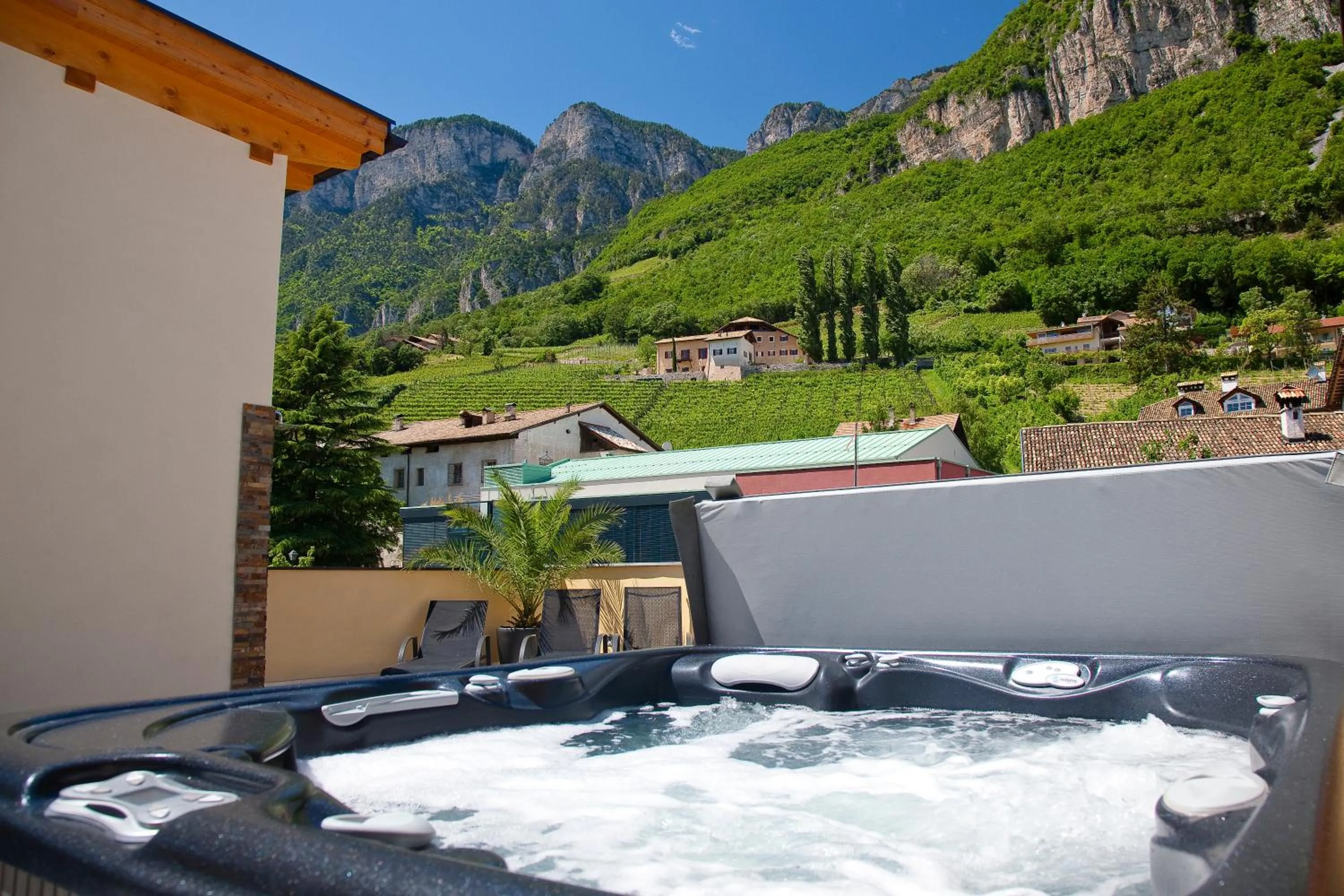 Hot Tub in Gasthof Hotel Terzer
