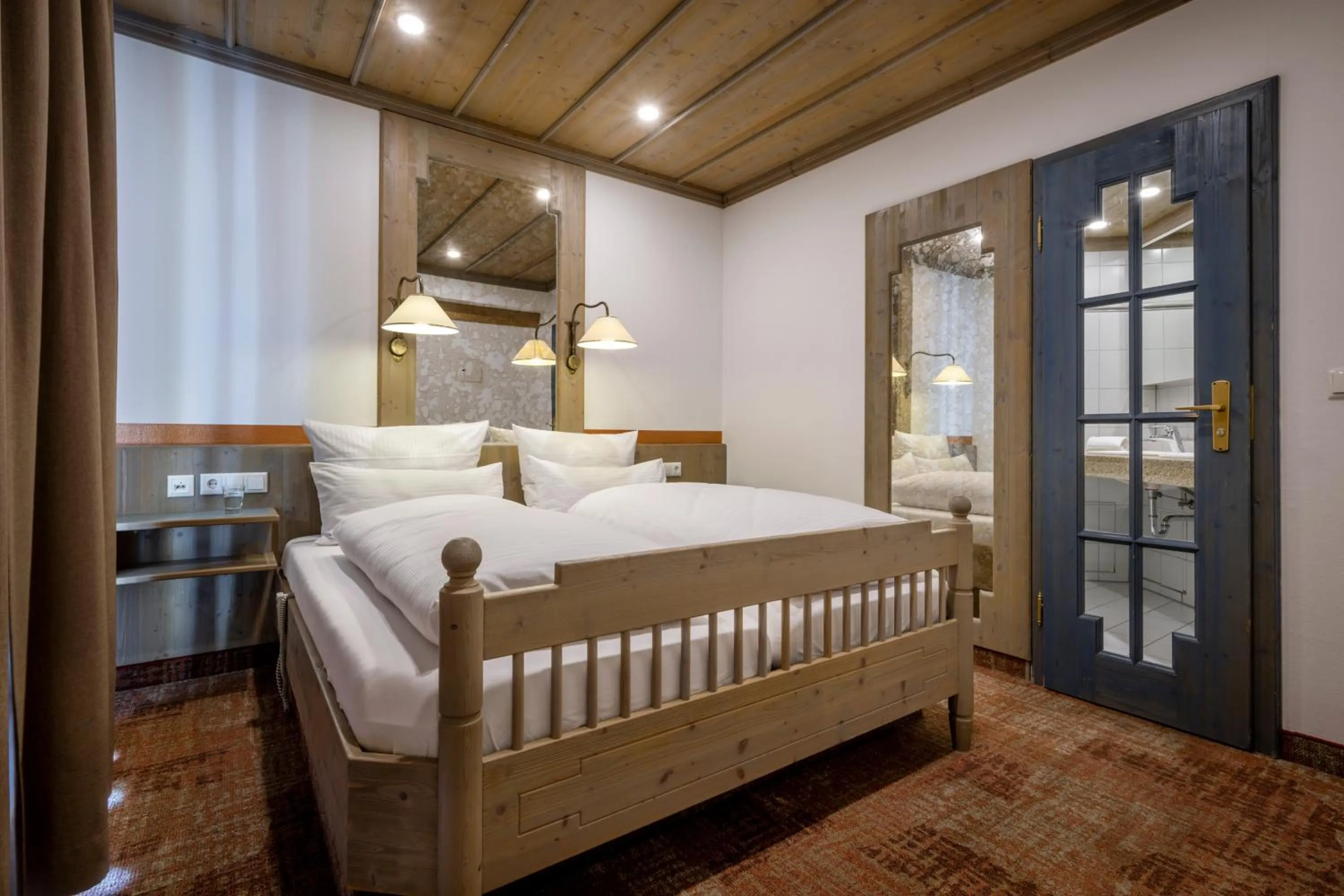 Bed in Hotel Promenade