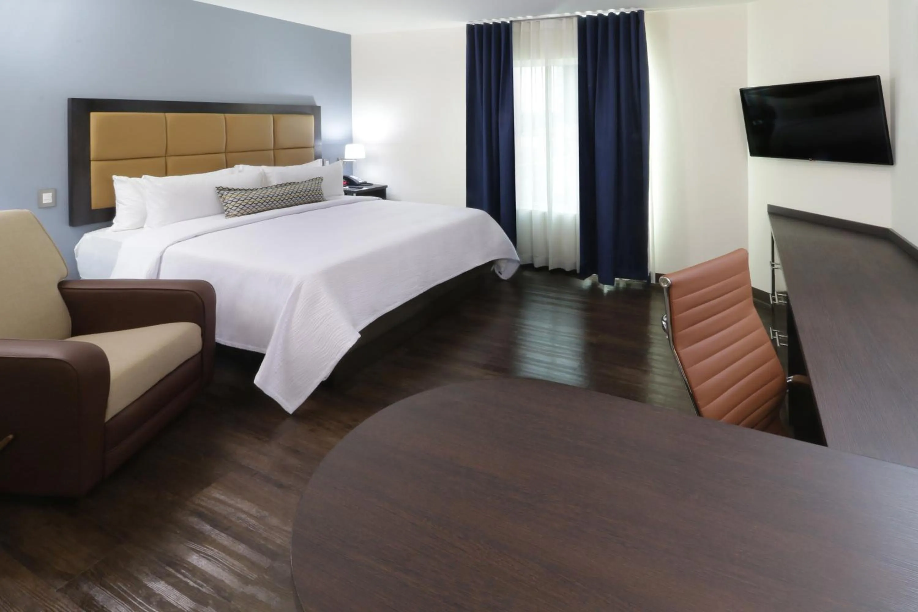 Photo of the whole room, Bed in Candlewood Suites - Celaya by IHG
