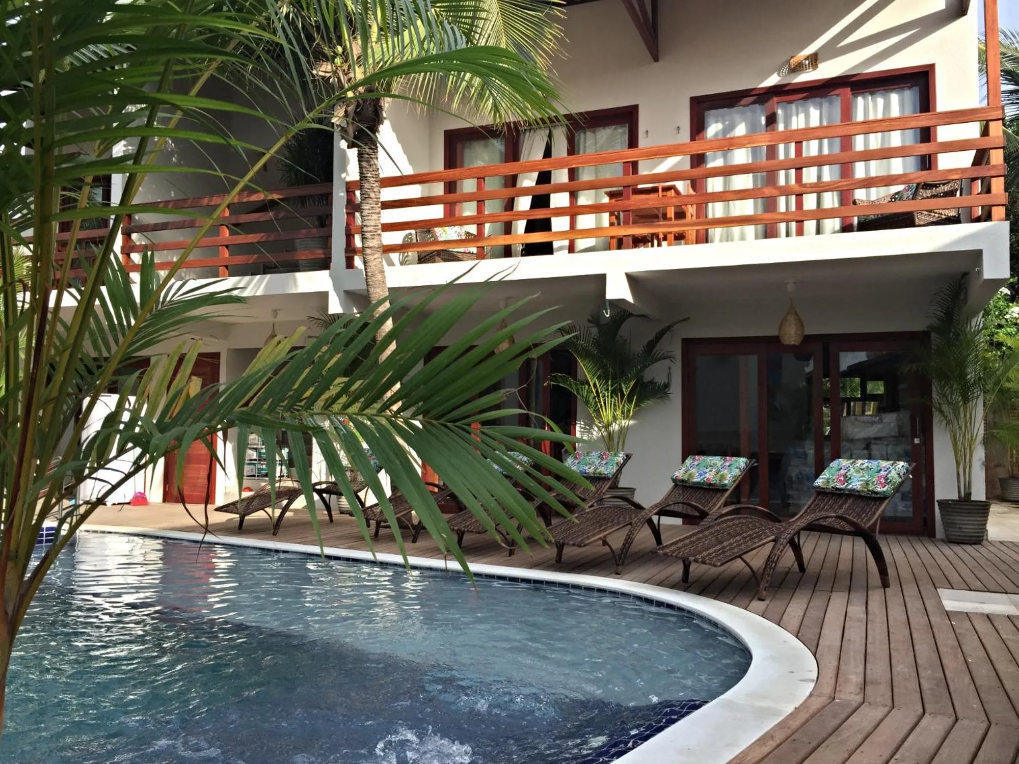 Swimming pool in Pousada Waikiki Boutique