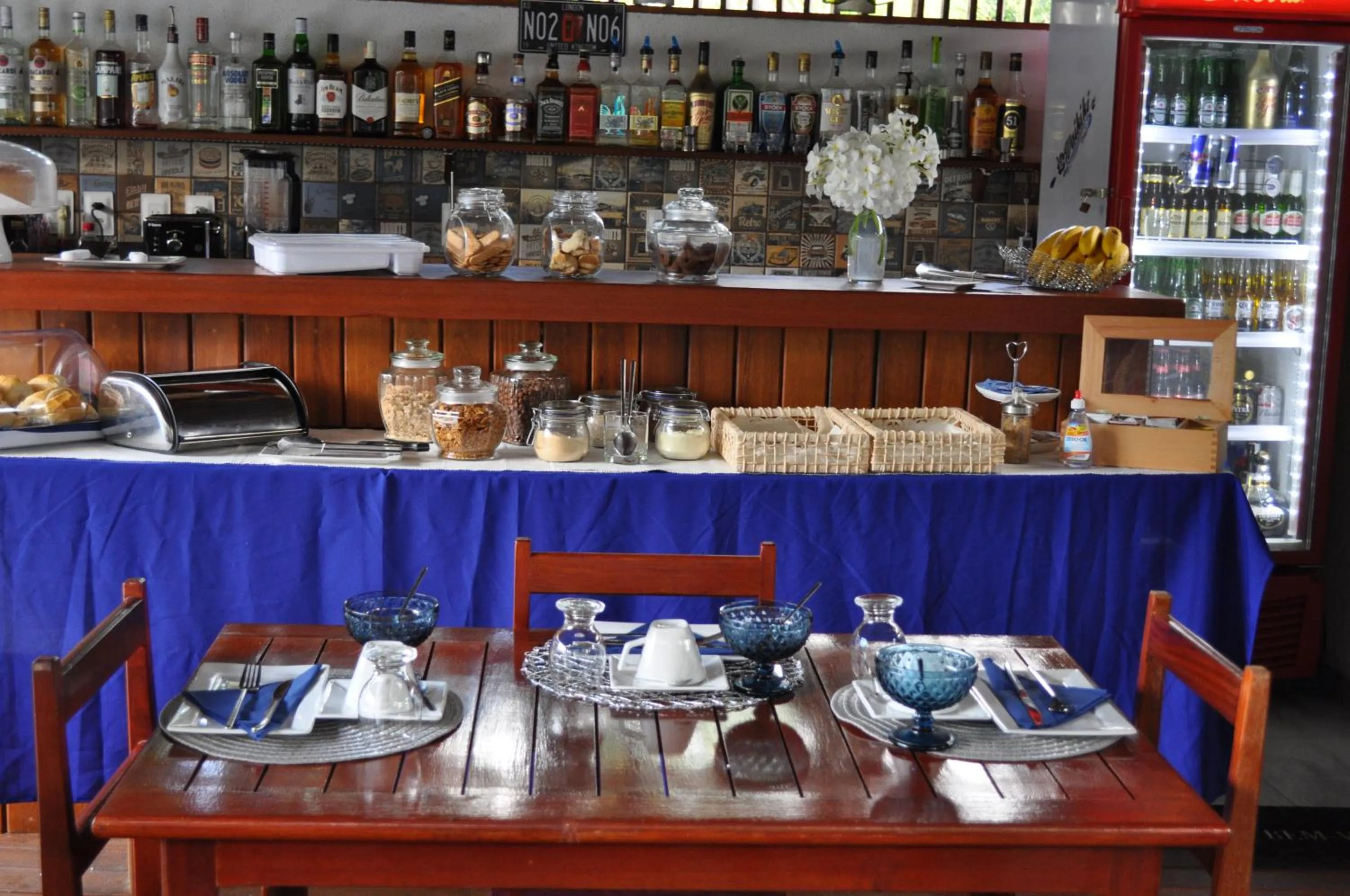 Food and drinks in Pousada Waikiki Boutique