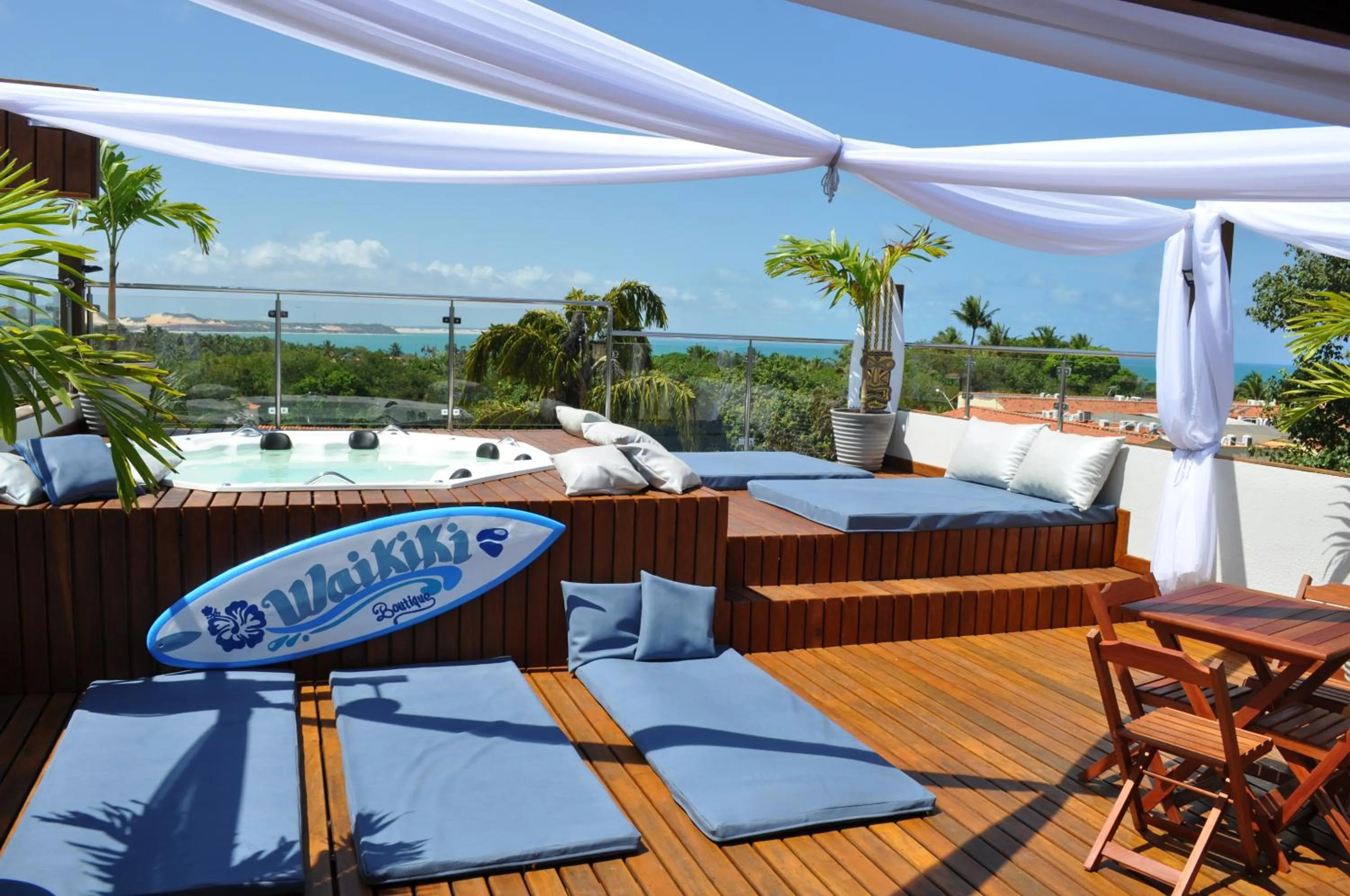 Lounge or bar in Pousada Waikiki Boutique