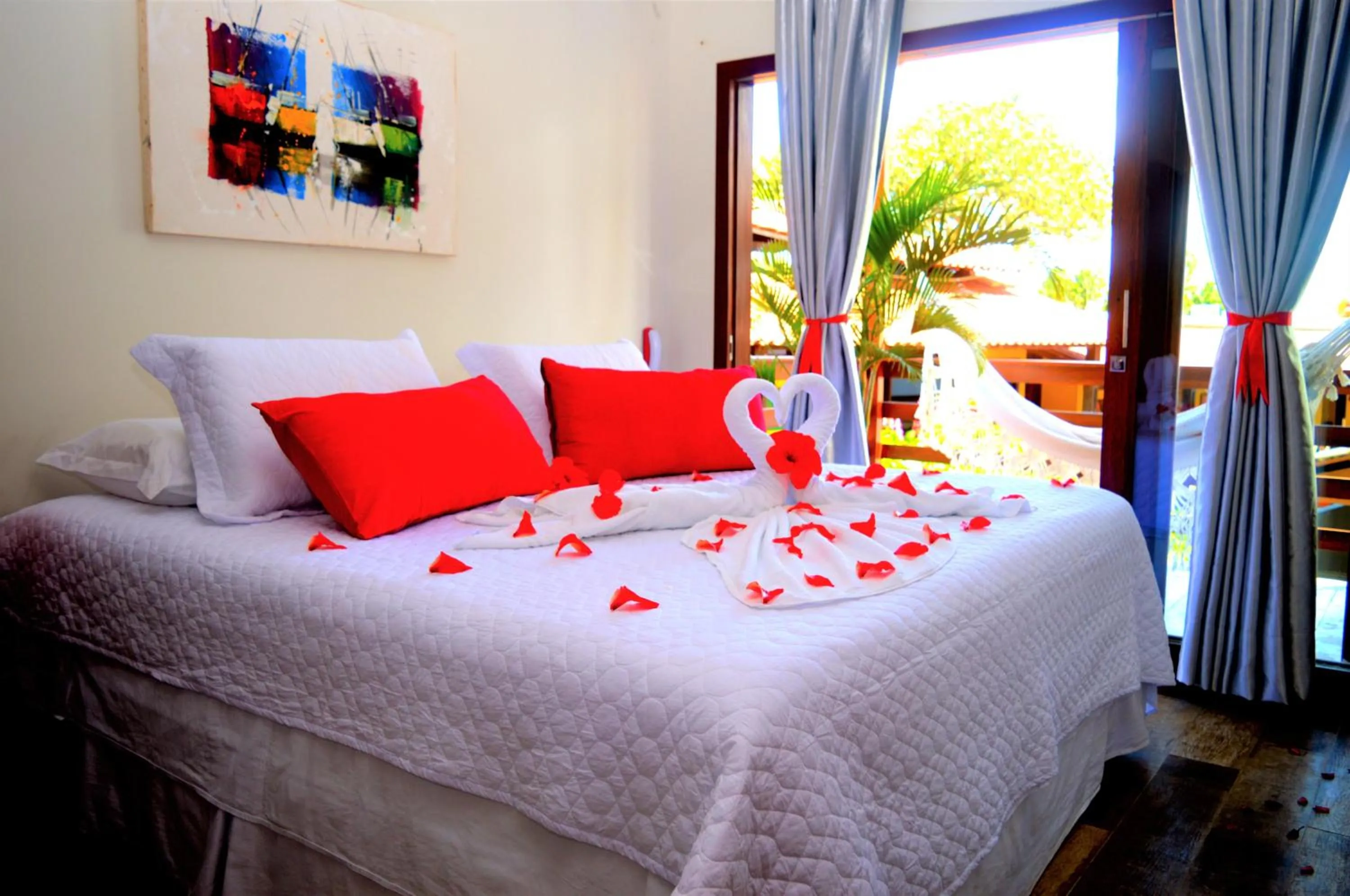 Bedroom, Bed in Pousada Waikiki Boutique