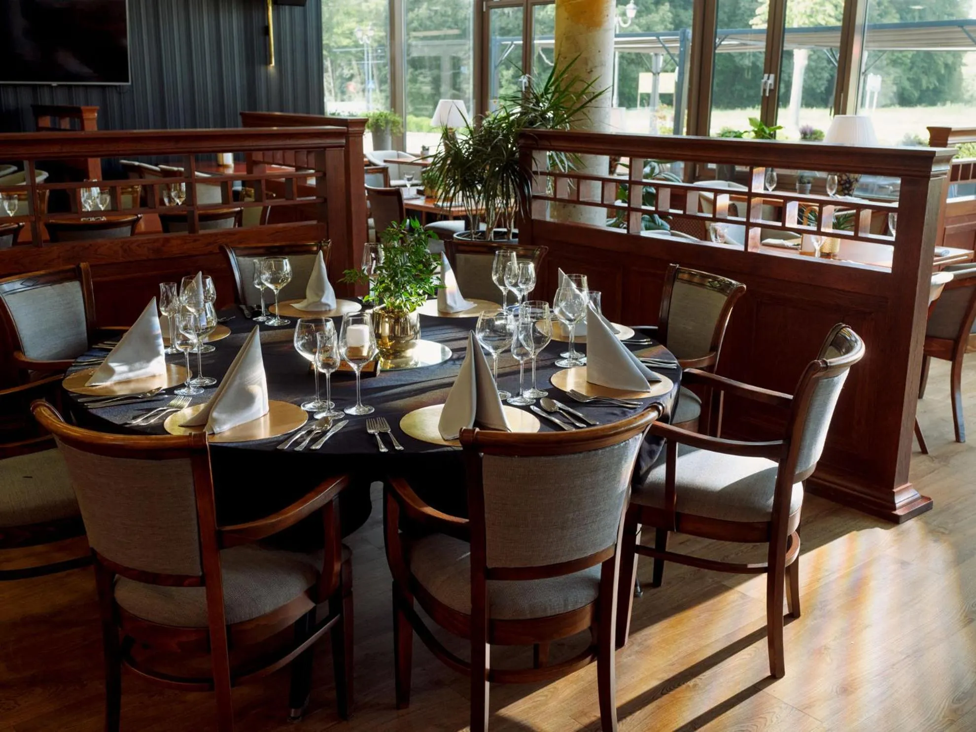 Restaurant/places to eat in Hotel Verde