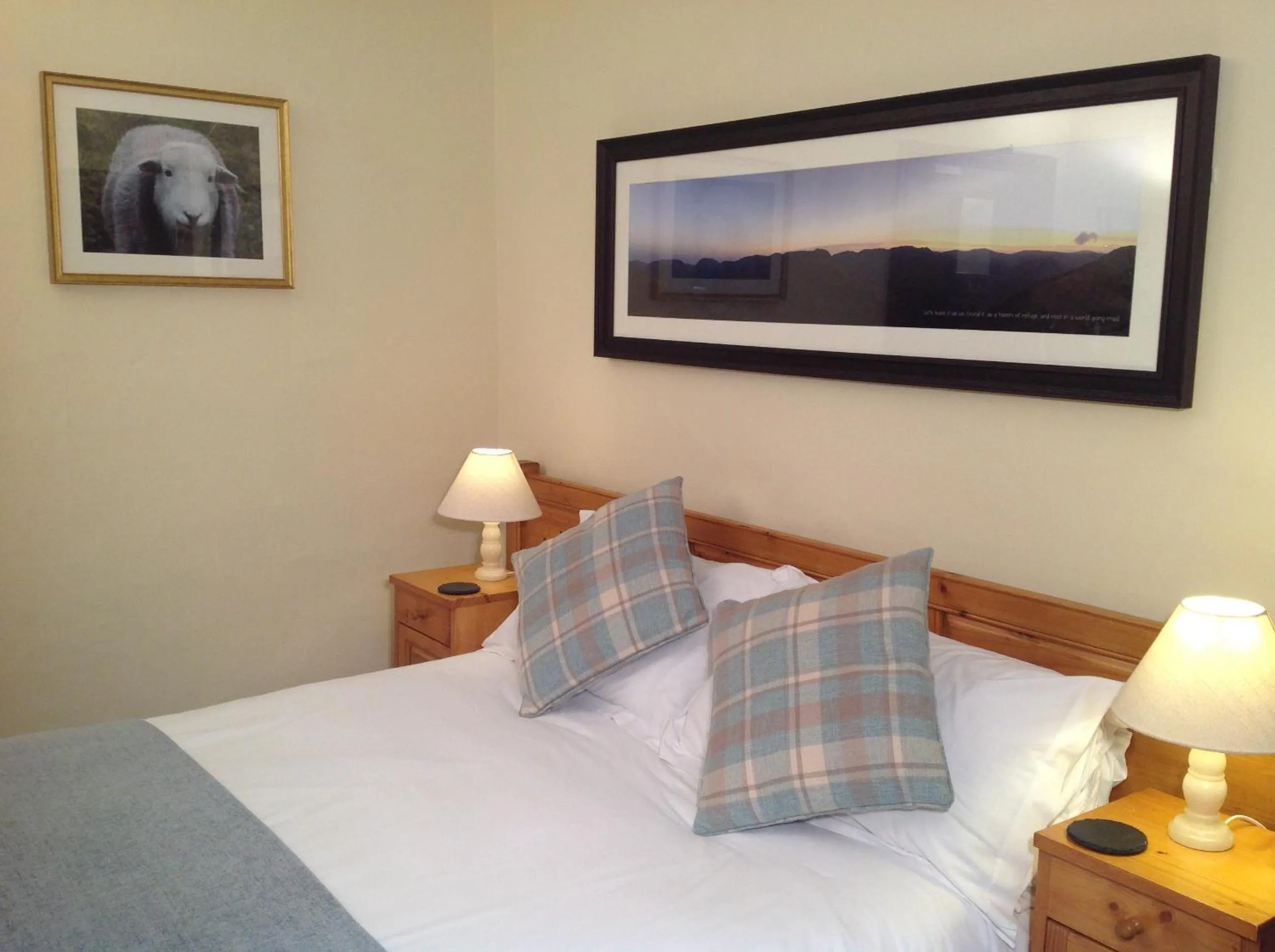 Bed in Old Water View