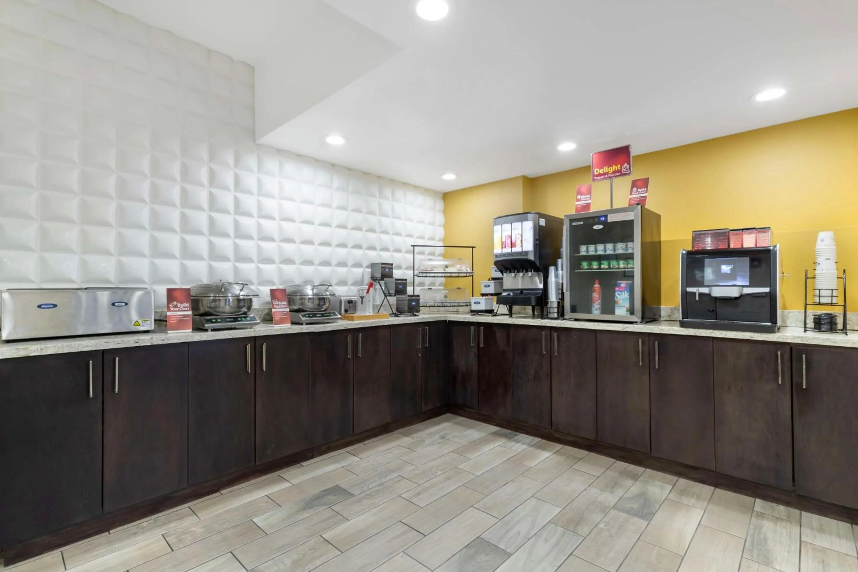 Breakfast in Best Western Plus Downtown North