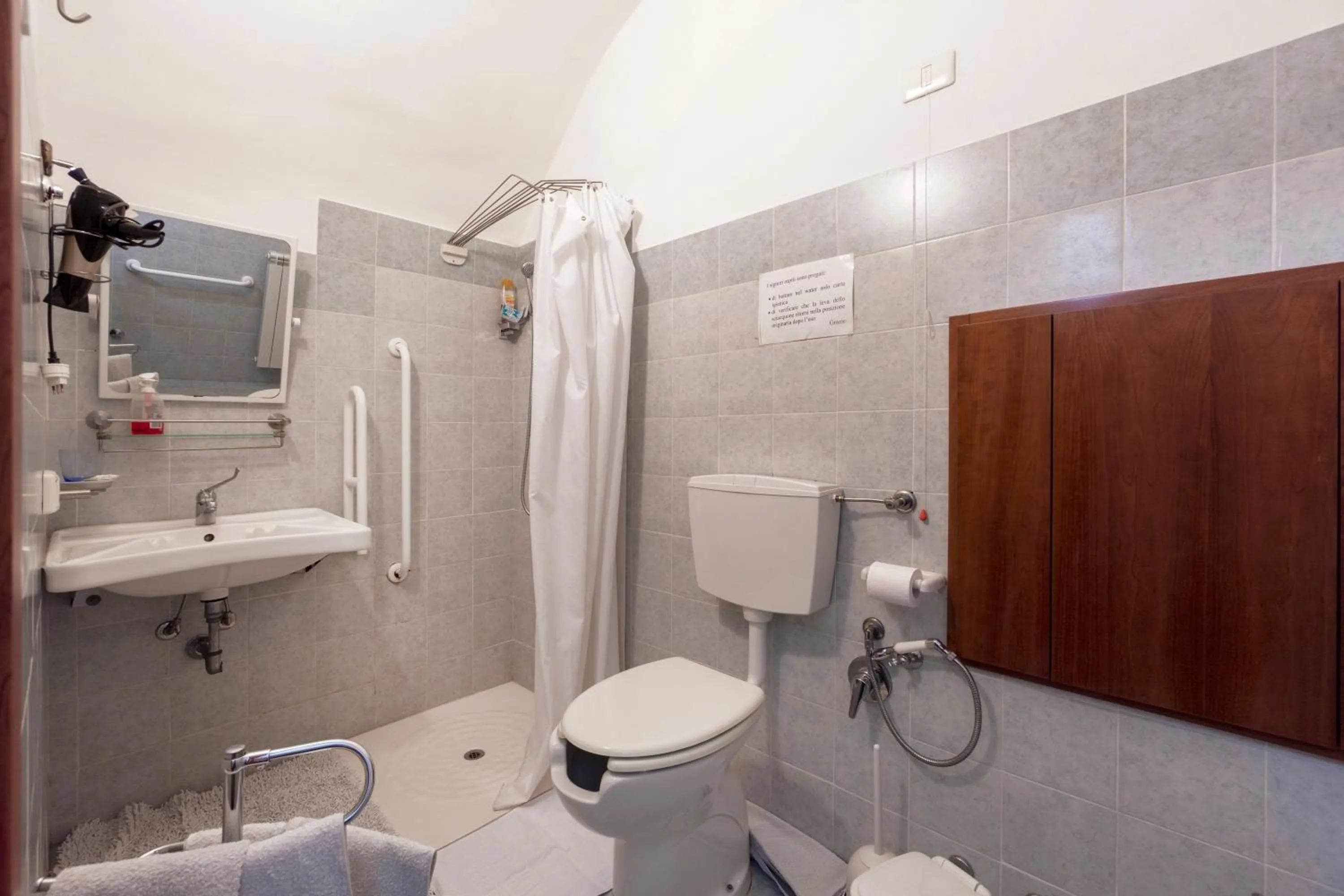 Bathroom in Locanda La Meridiana