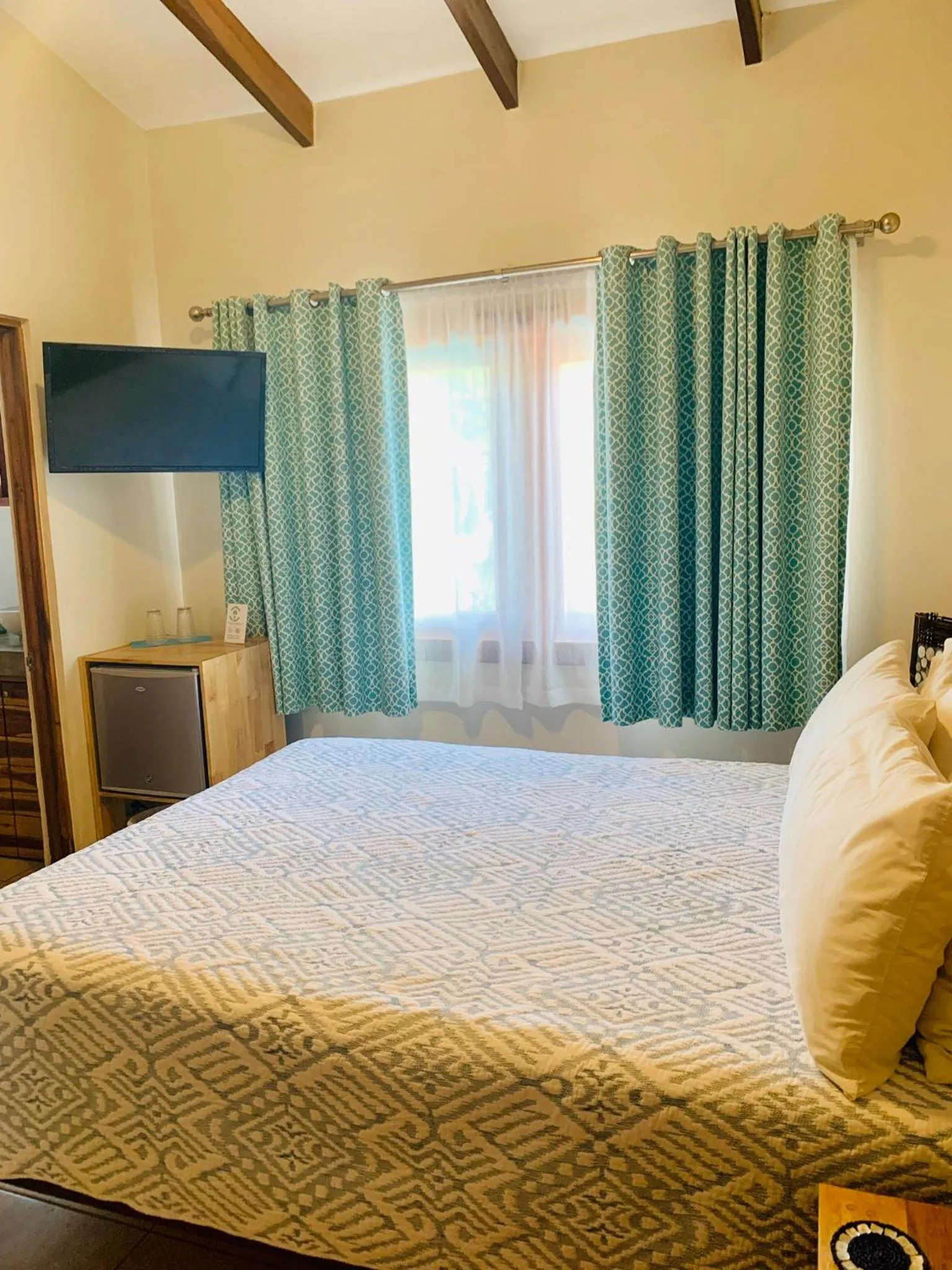 Bedroom, Bed in Ten North Tamarindo Beach Hotel