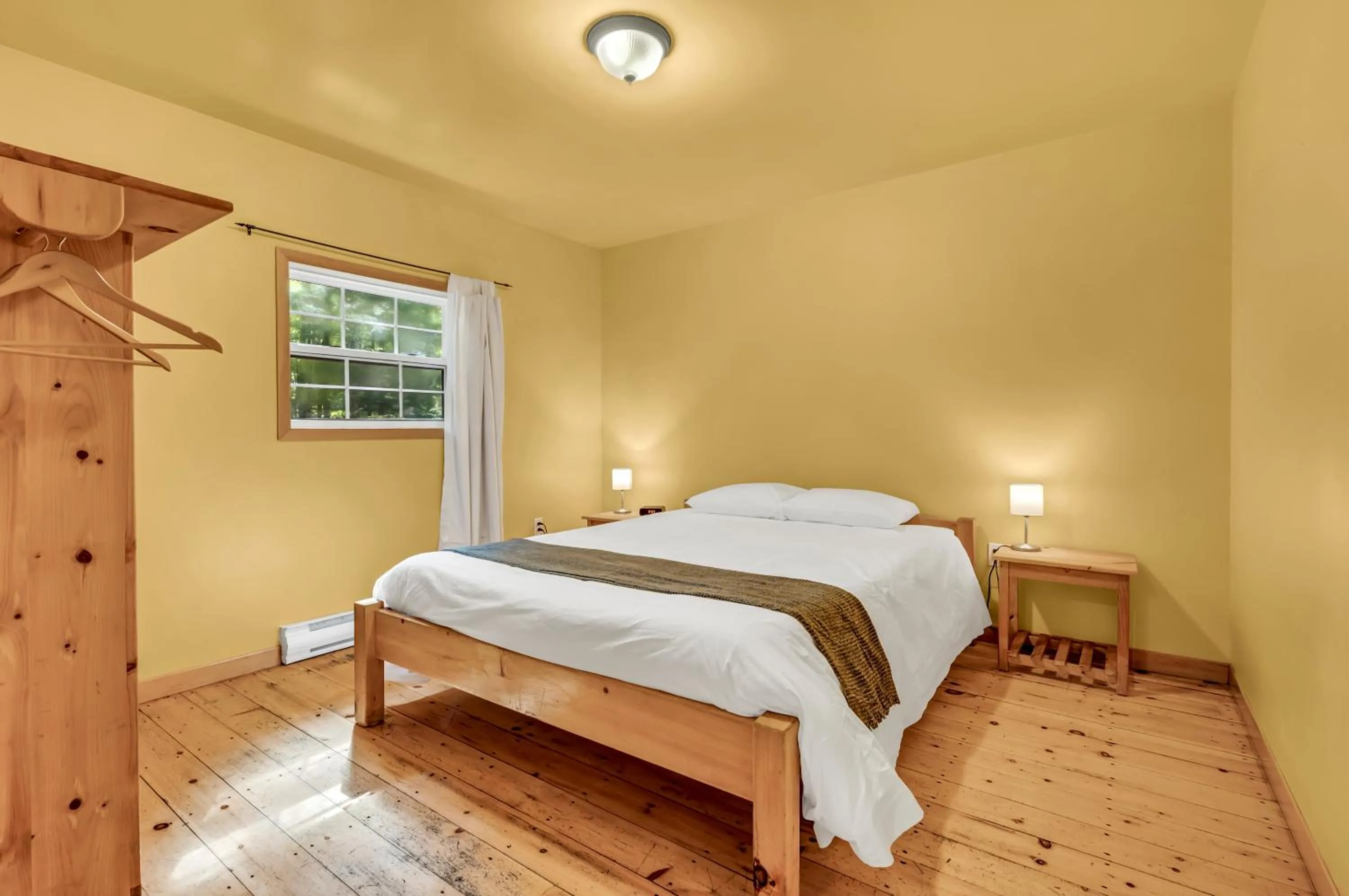 Bedroom, Bed in Mersey River Chalets a nature retreat